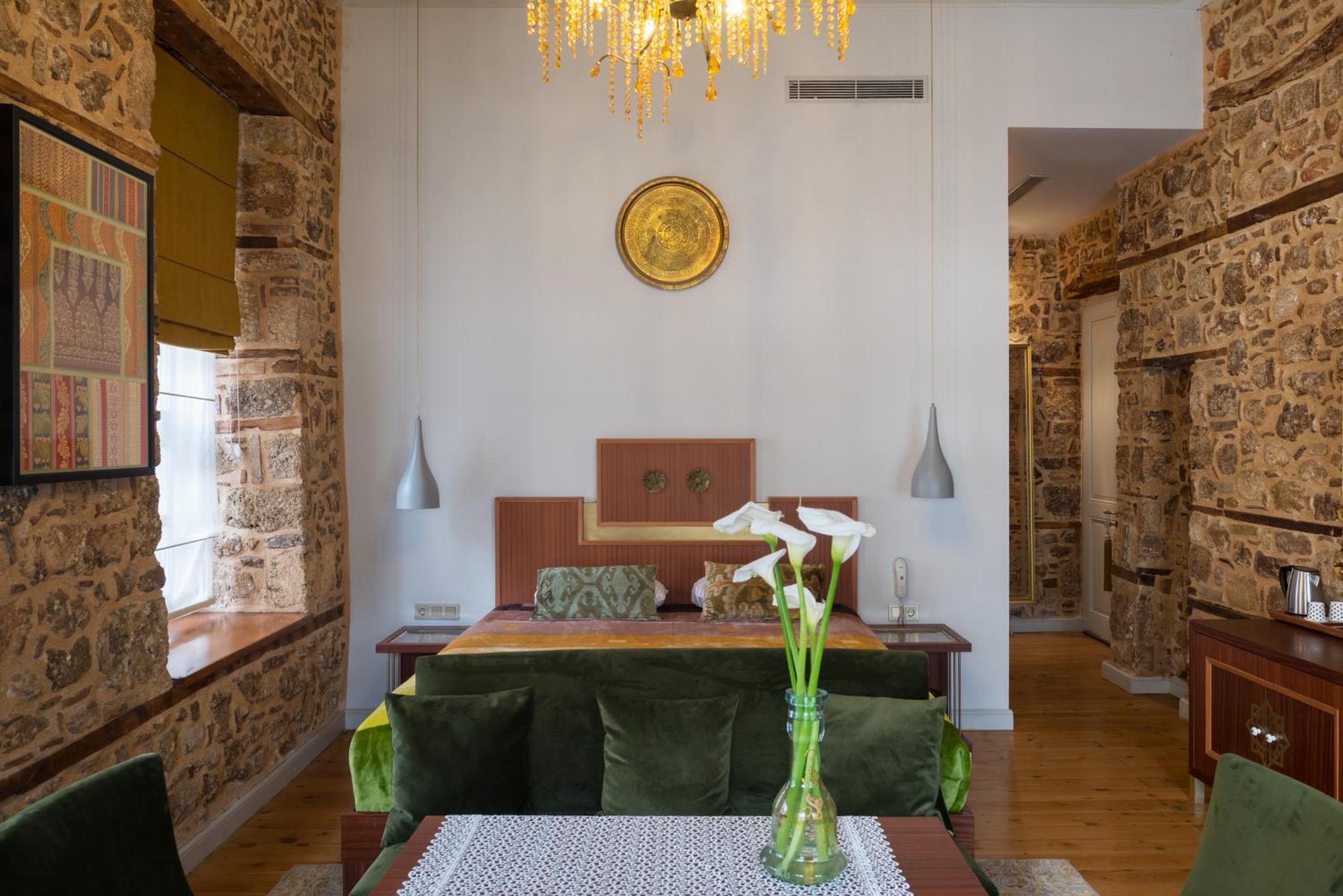 Delight Deluxe Hotel - Image 169