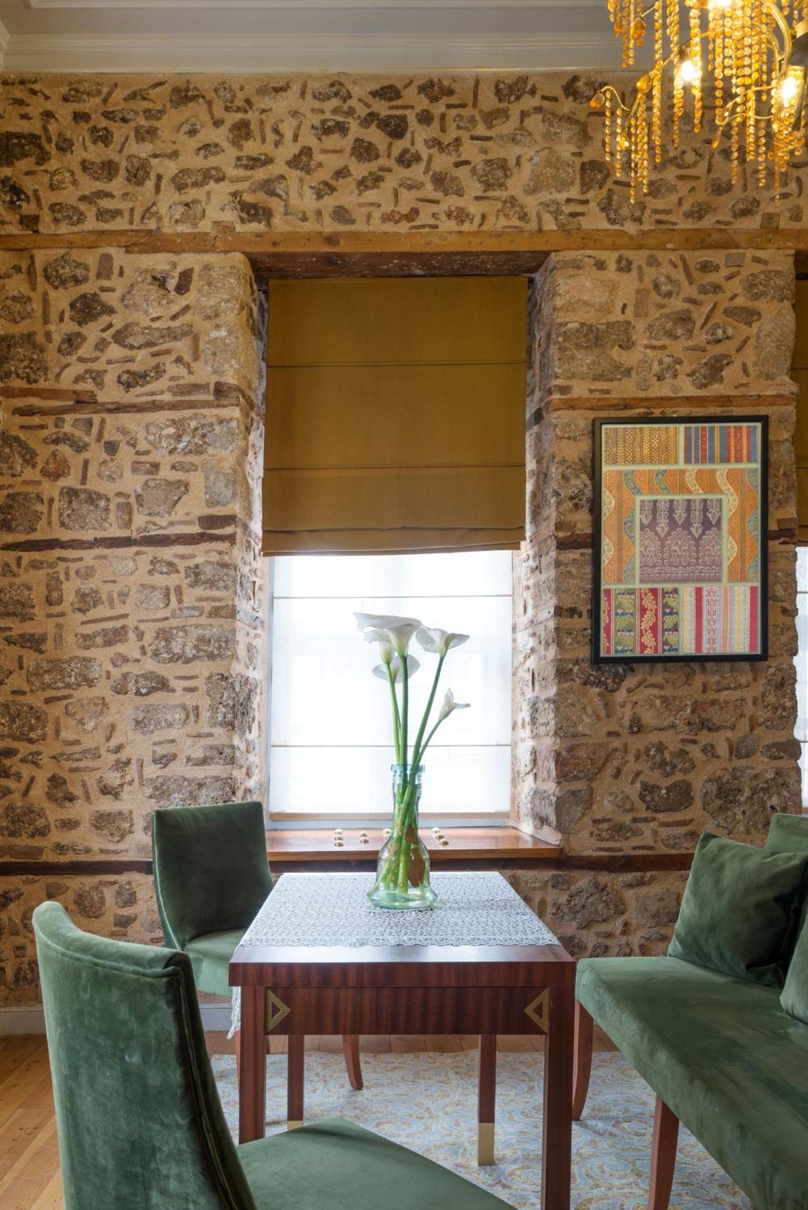 Delight Deluxe Hotel - Image 182