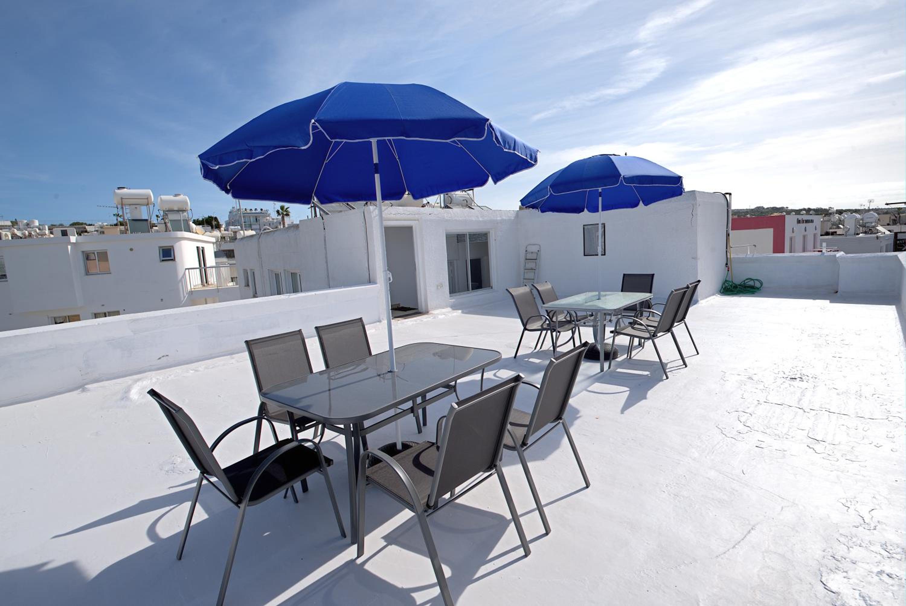 Pieris Apartments