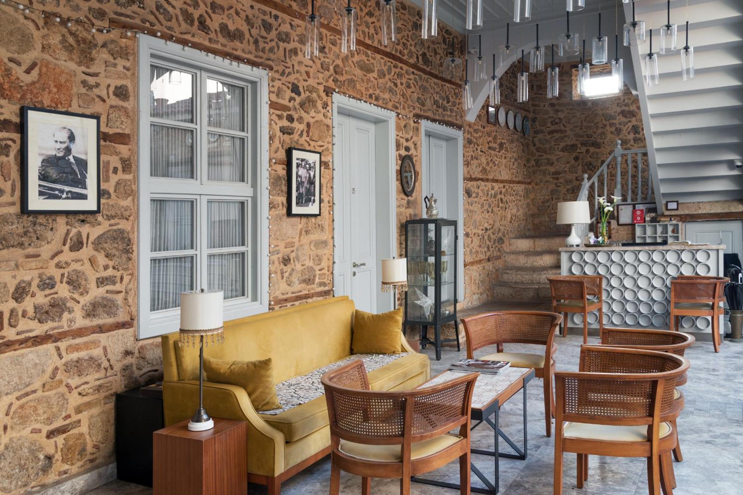 Delight Deluxe Hotel - Image 198