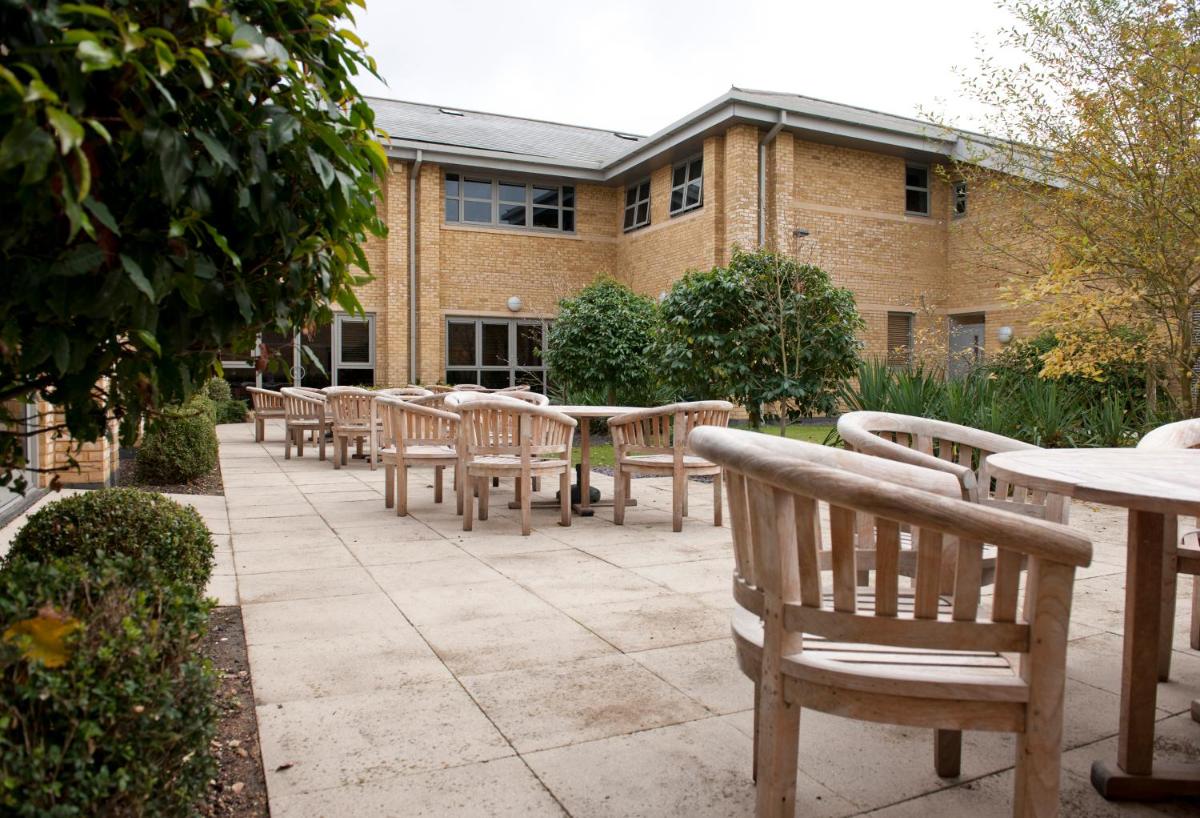 outdoor BBQ area