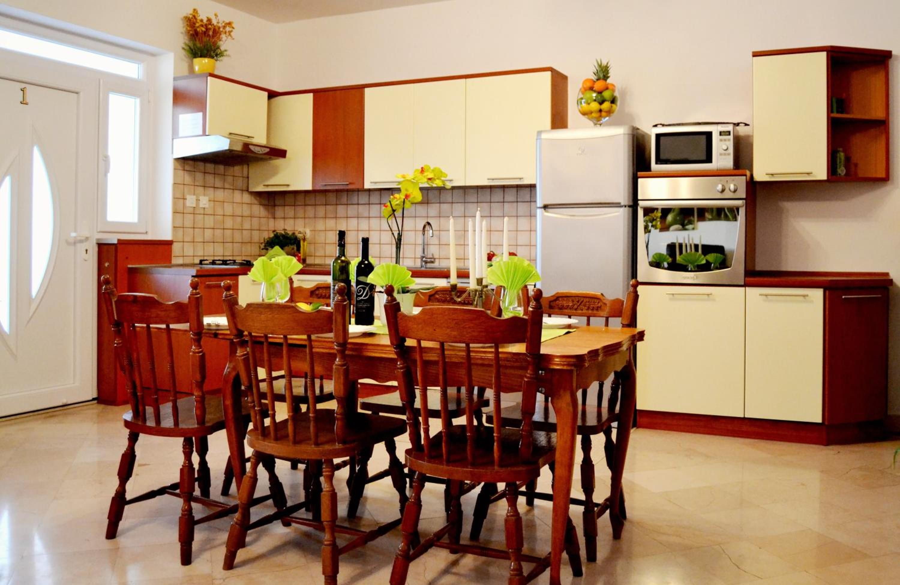 Apartments Lina