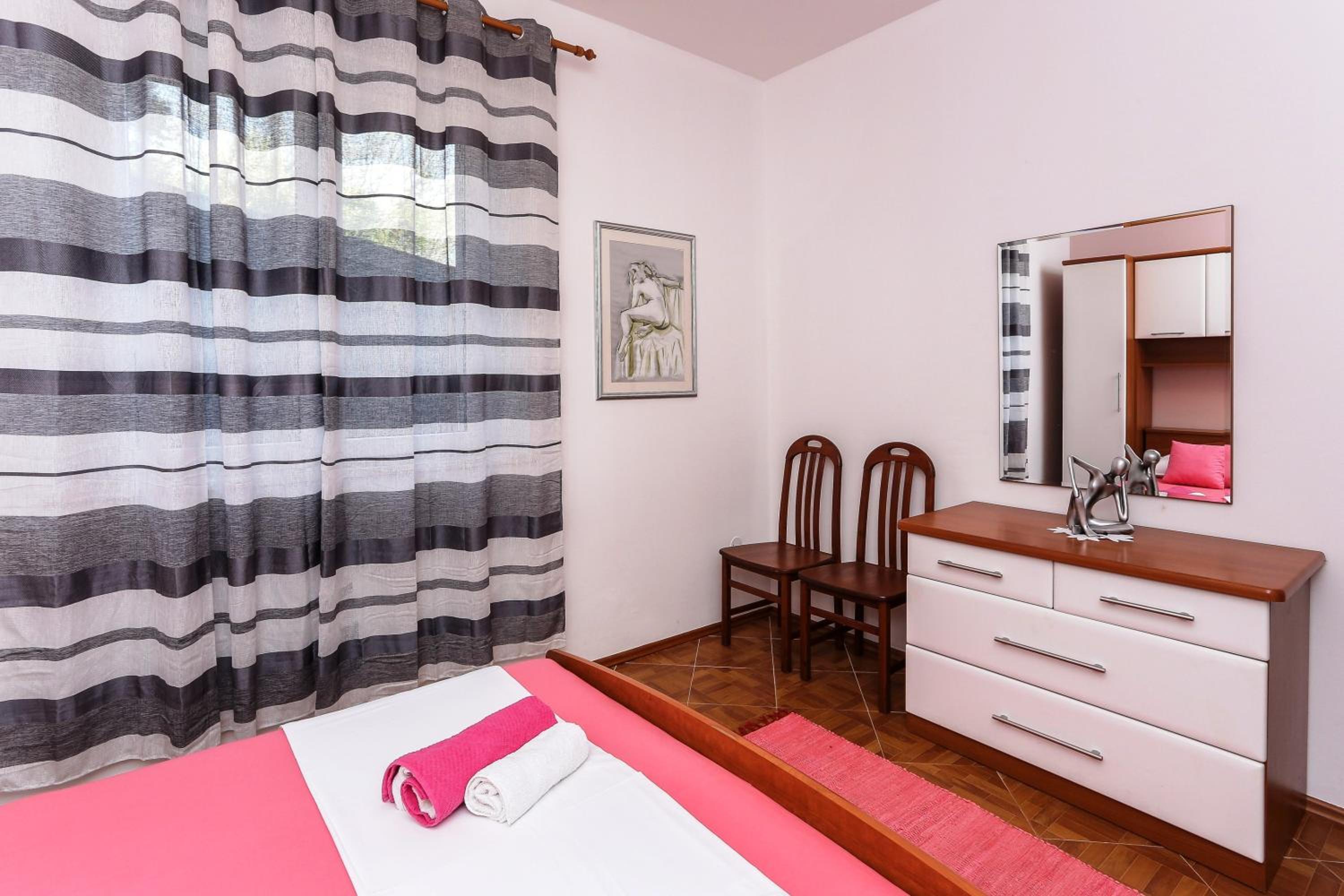 Apartments Lina