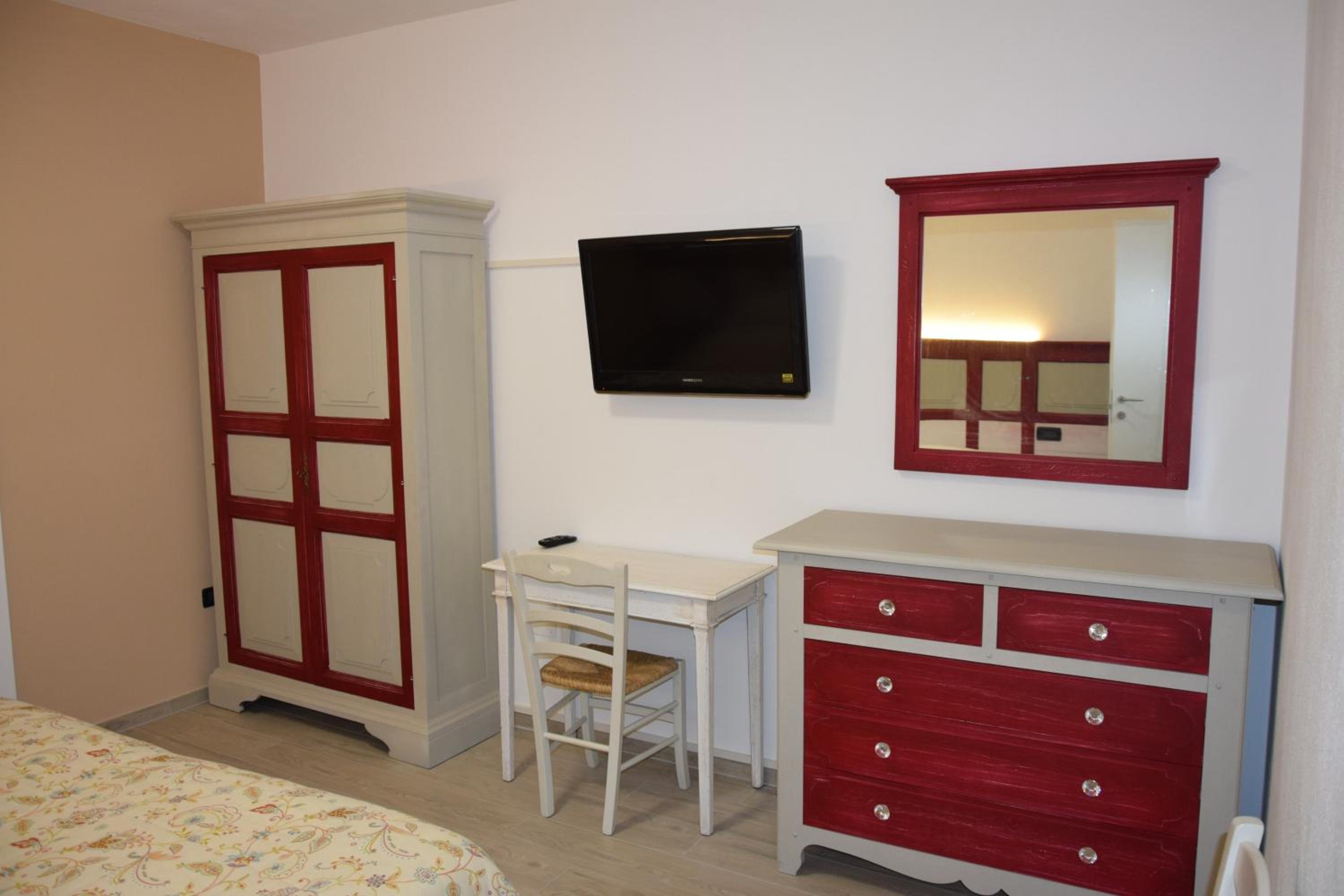 Cozy apartment in Romano D'ezzelino 45 m² with secured garden photo 4