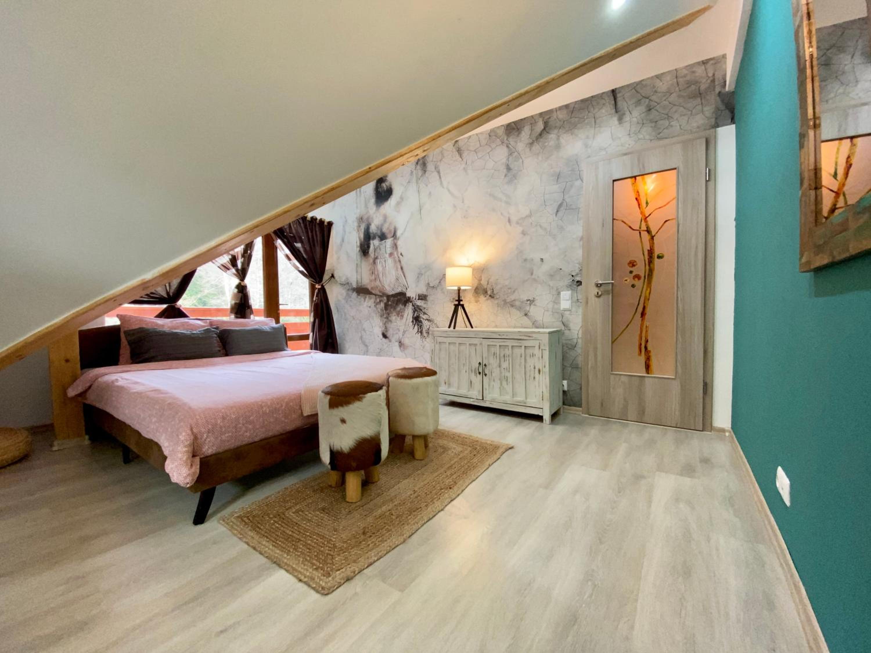 Kalinderu Ski Loft view 3