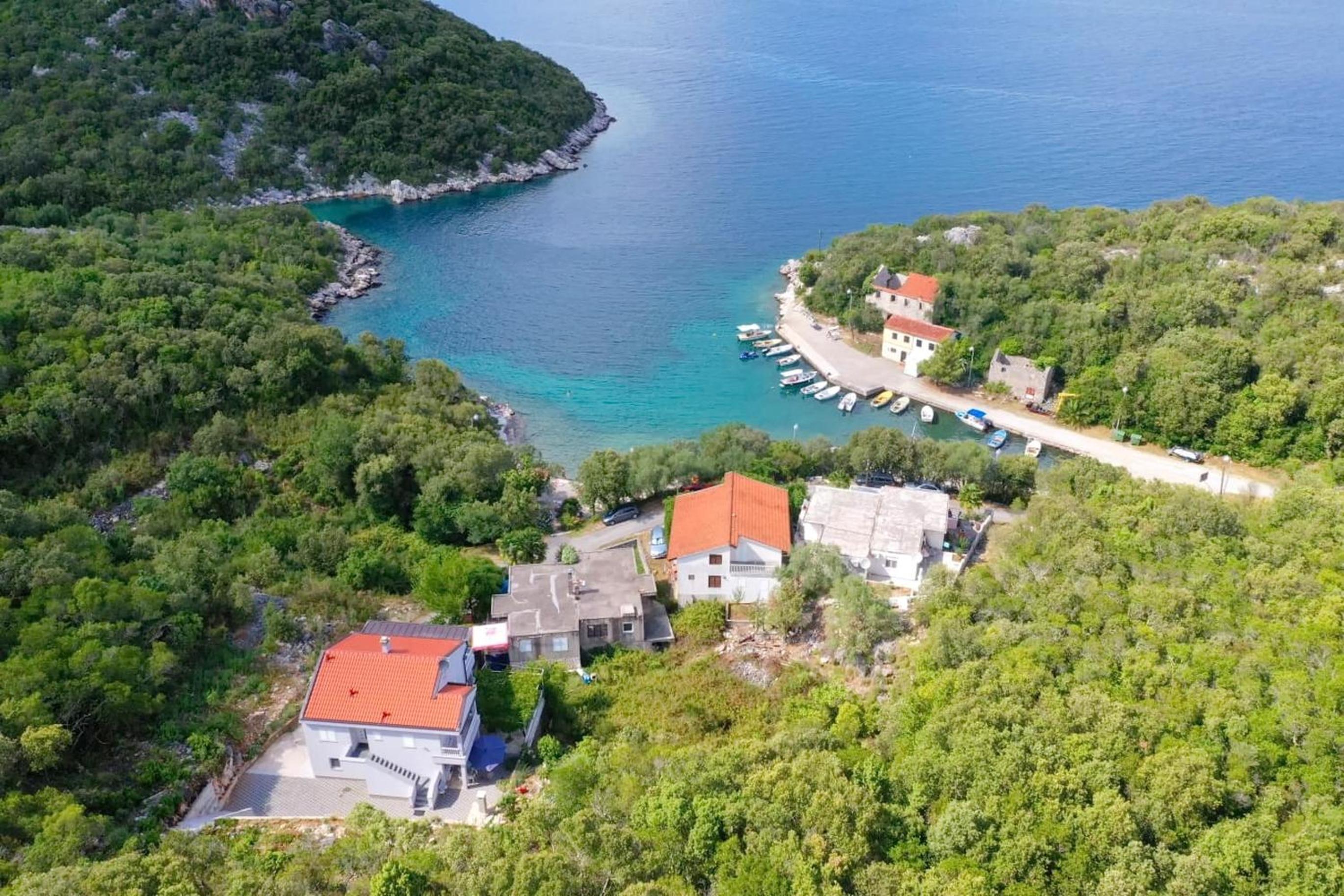 Apartment Bay of Dreams
