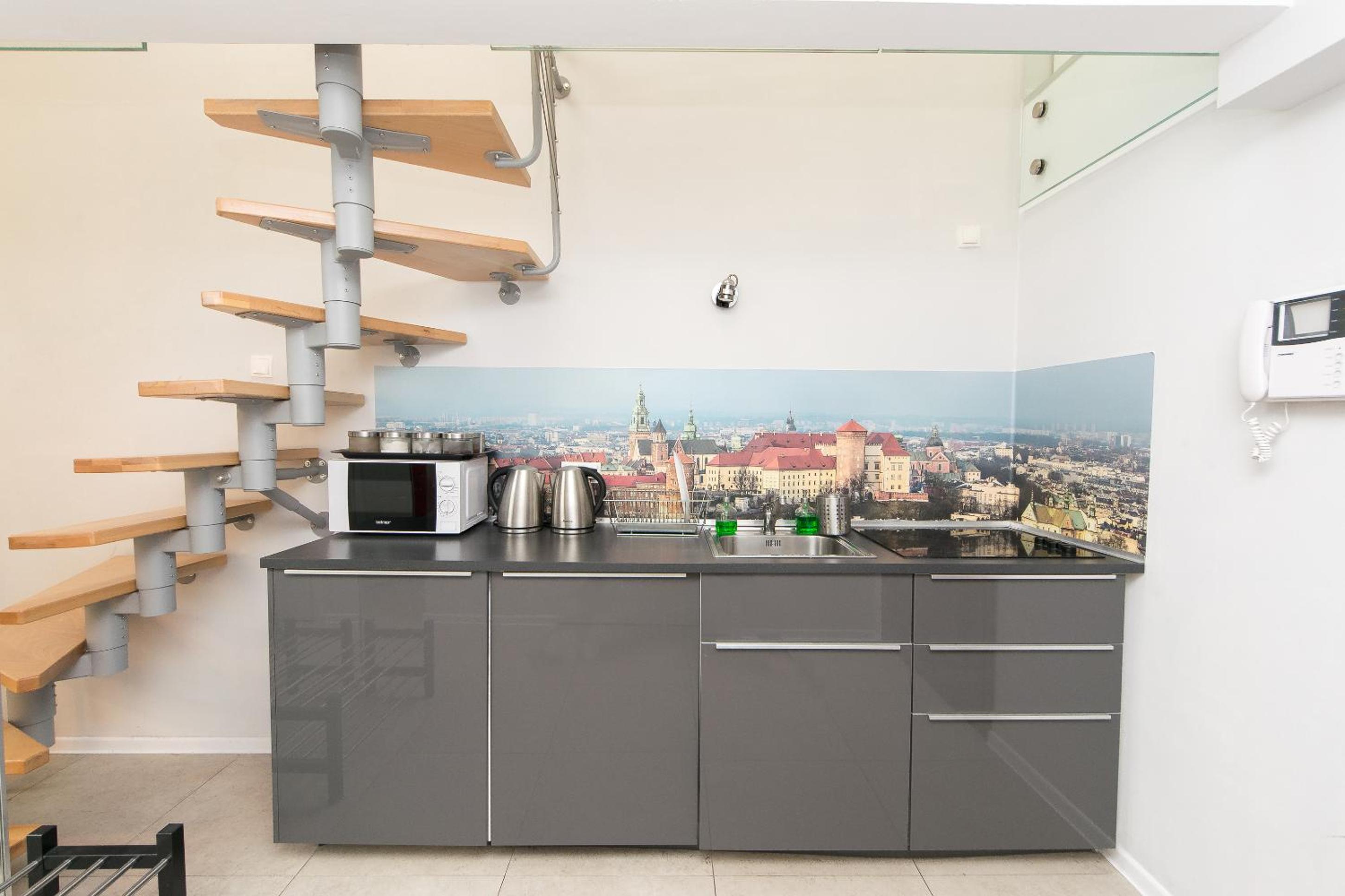 Exclusive Loft in the Main Square A/C p4you pl view 4