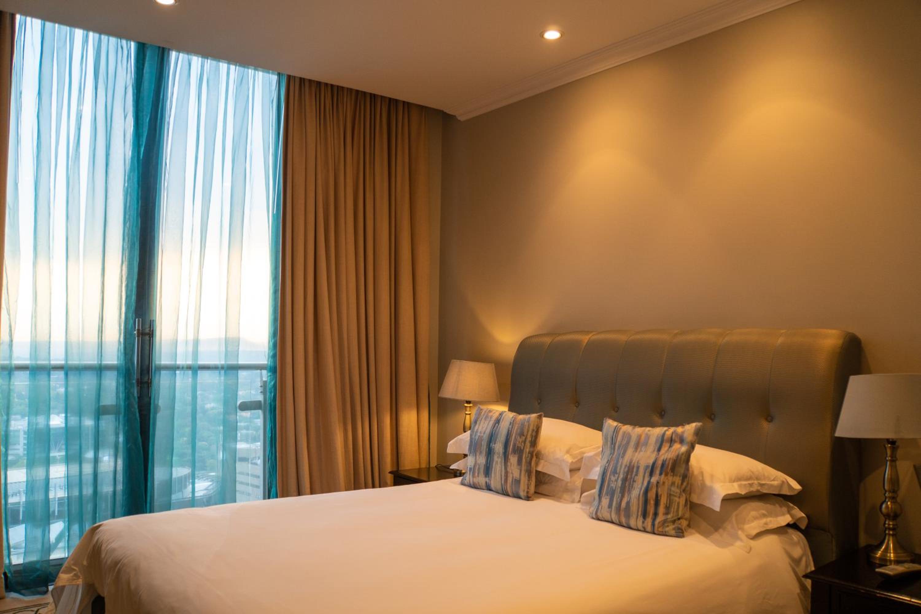 Johannesburg Vacations - The Michelangelo Towers - Property Image 128
