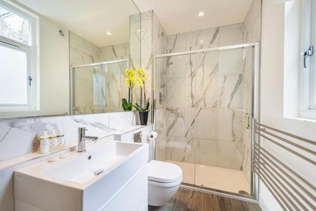 Marylebone - Crawford Street by Viridian Apartments