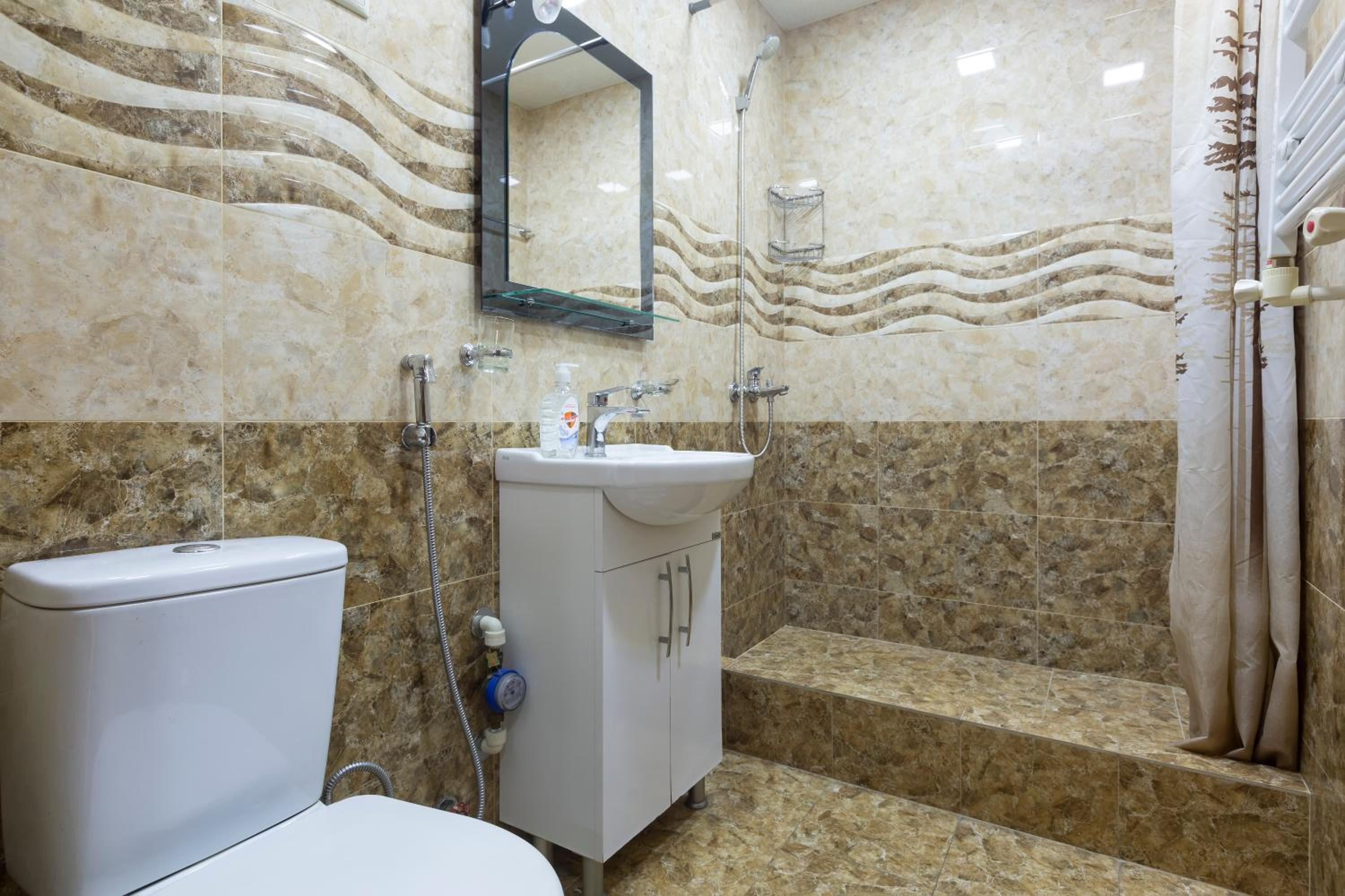 Umba Apartment N5 - balcony and Mount Ararat view