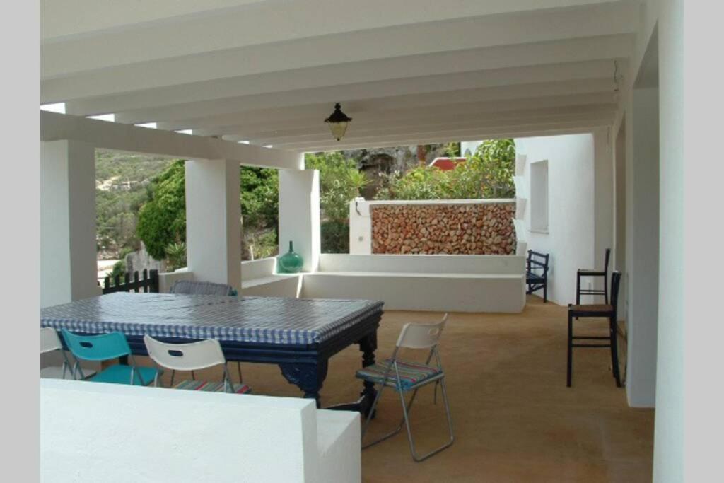 Preciosa casa en primera línea del mar view 4
