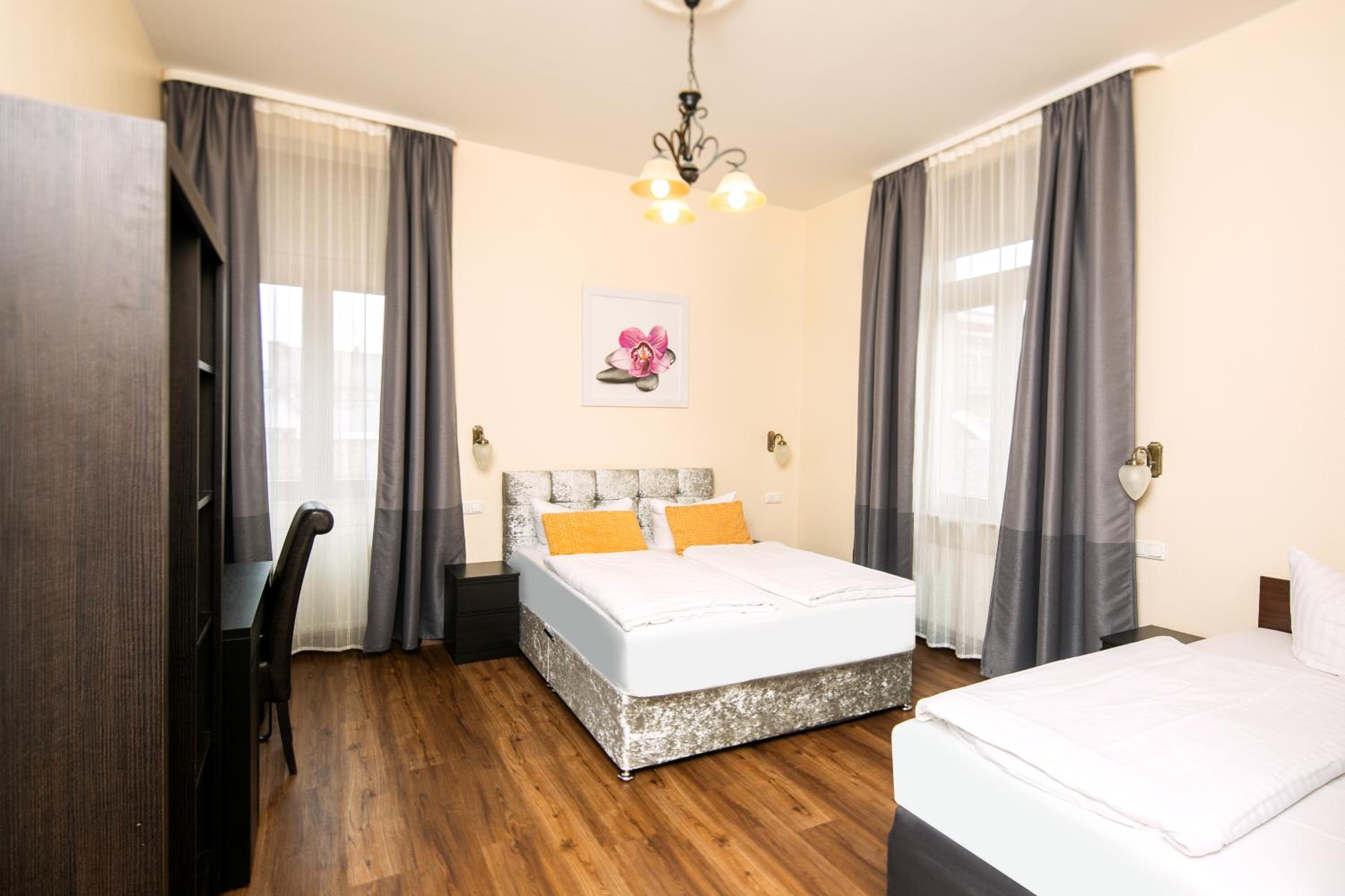 Offenbach Vacations - City Hotel Kaiserhof - Property Image 10