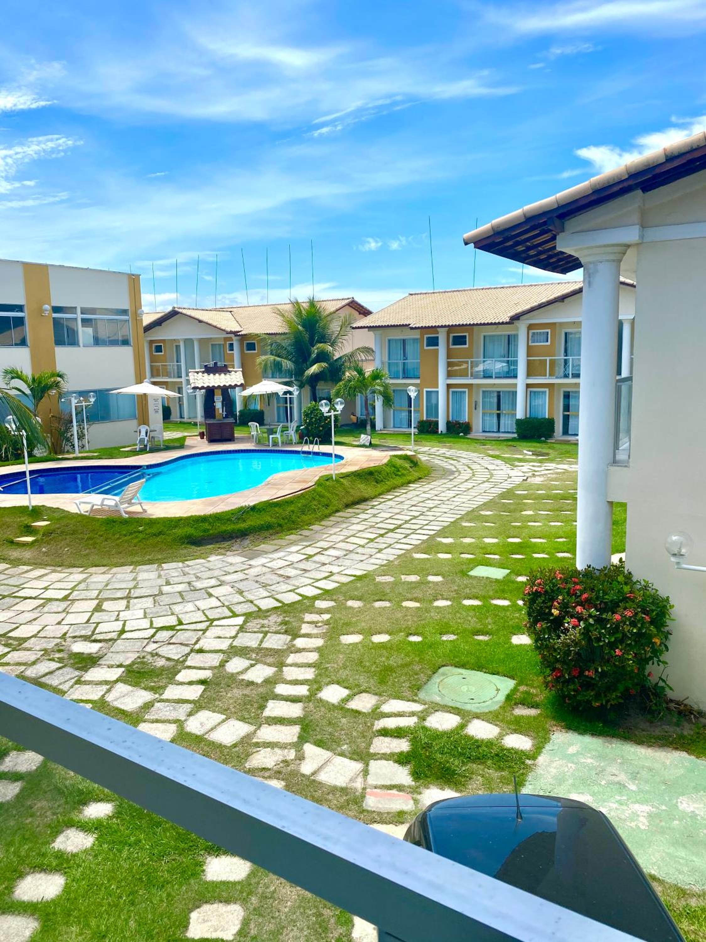 FLAT em residencial! Praia de taperapuan!