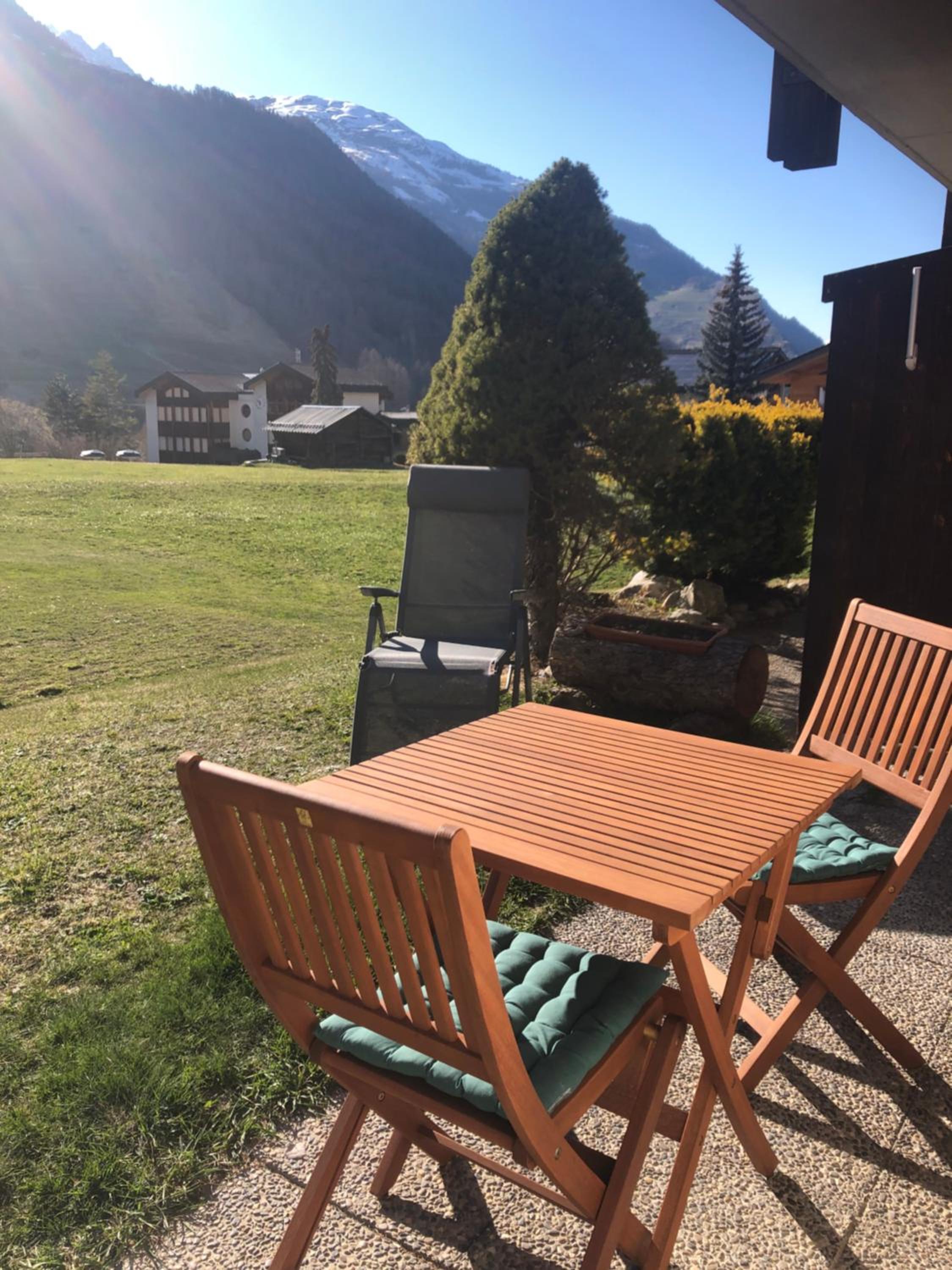 Le Cerf, magnifique studio avec jardin-terrasse et garage
