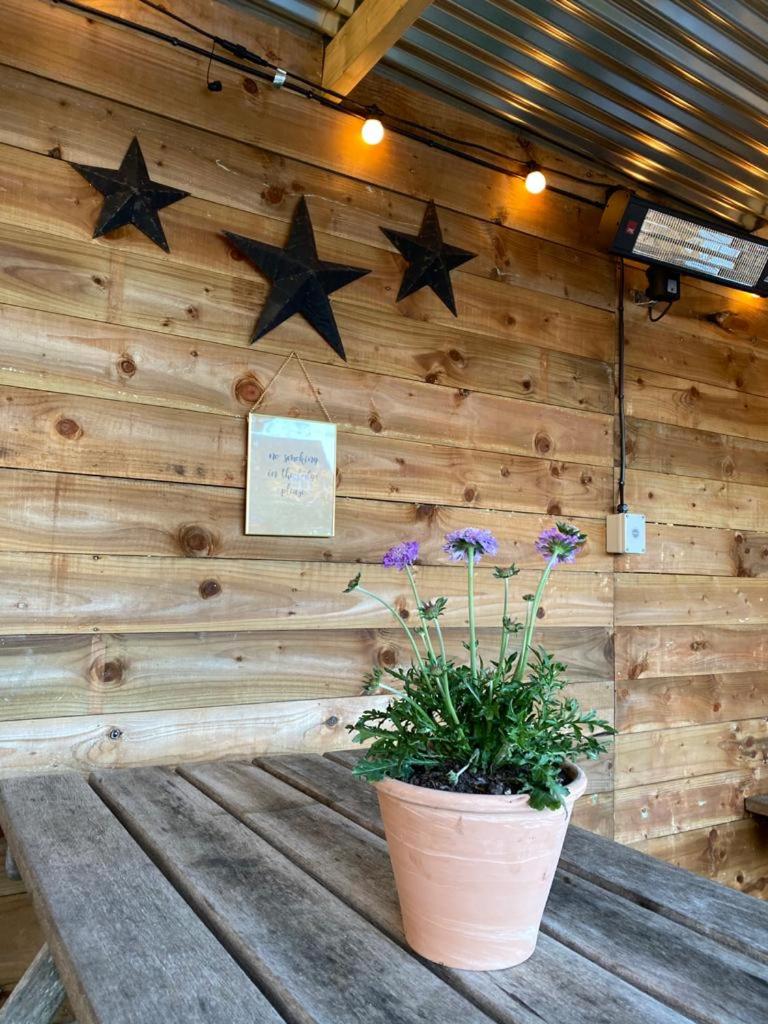 The Windmill Inn