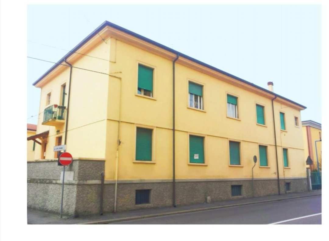 Fiera camera — Verona, Italy
