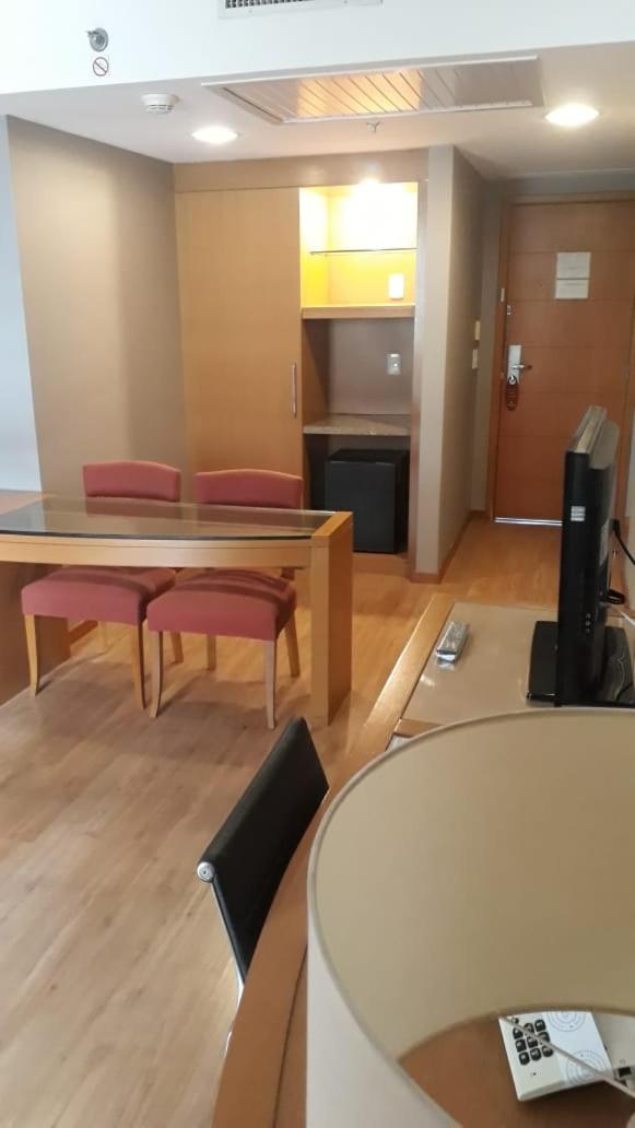 Apartamento no condomínio do Brasil 21 Suites