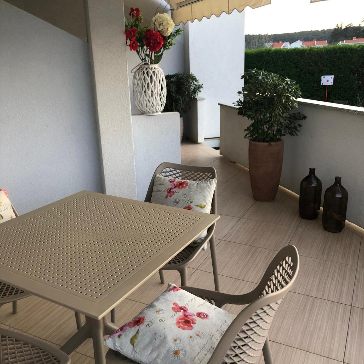 Apartments Čule en Rab