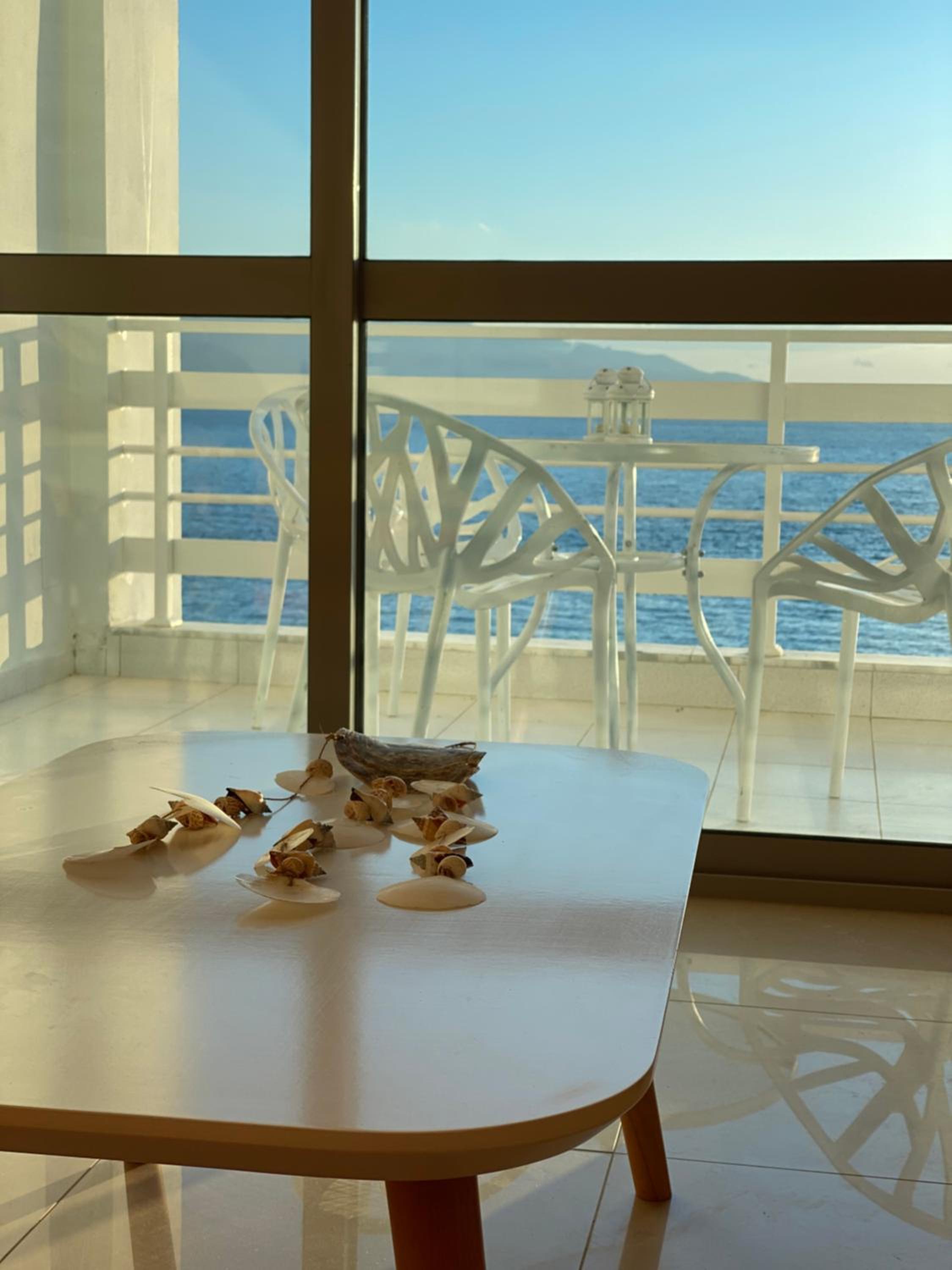 White Sea View Residence 2