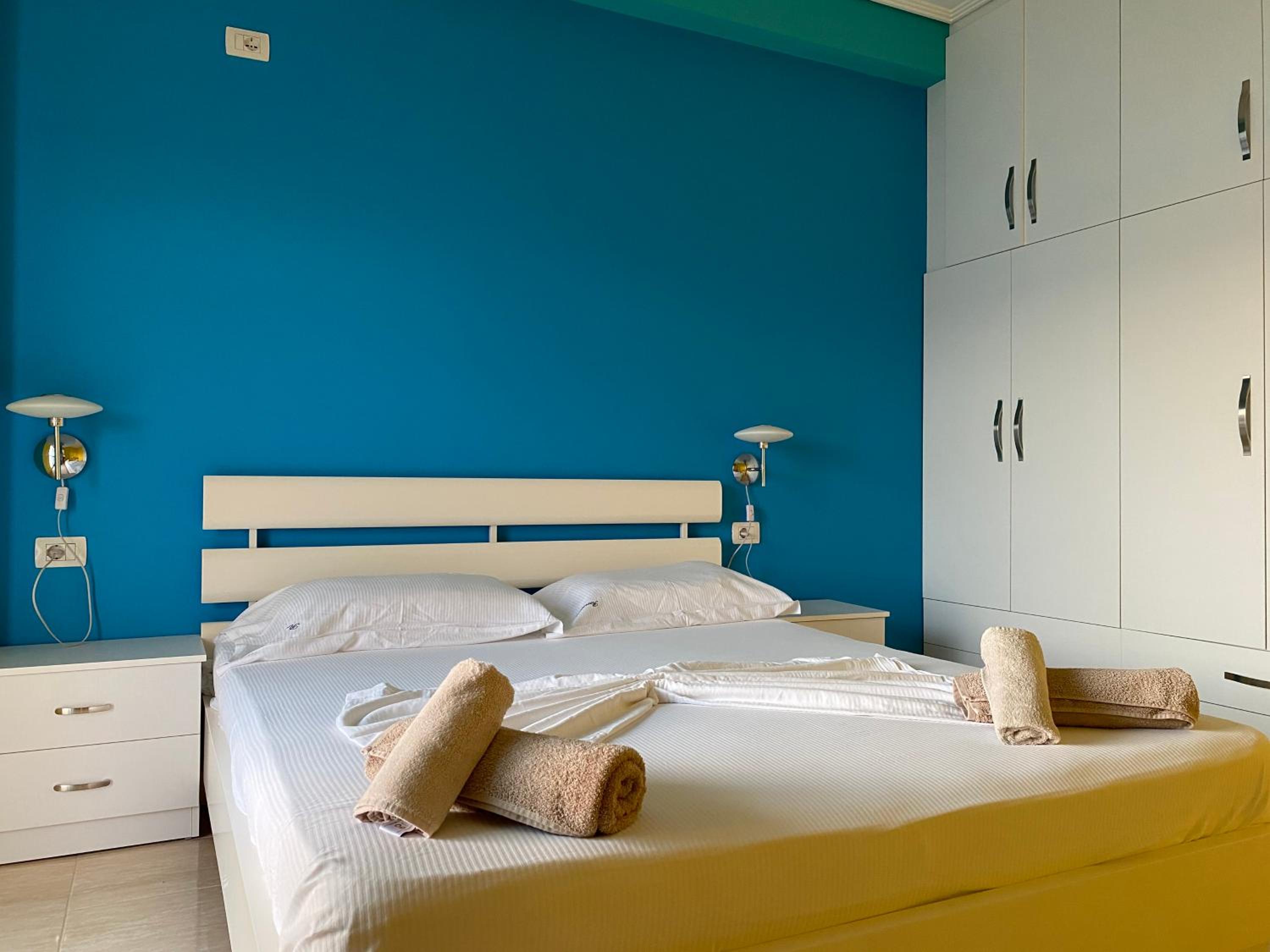 White Sea View Residence 2