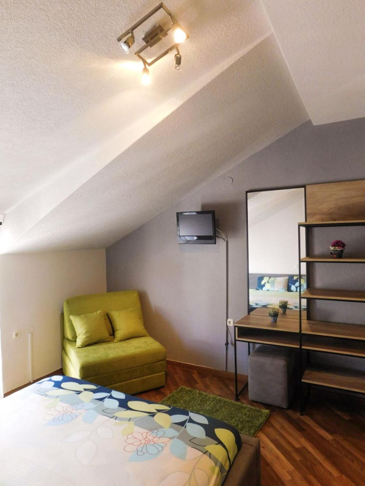 Luxe Apartment