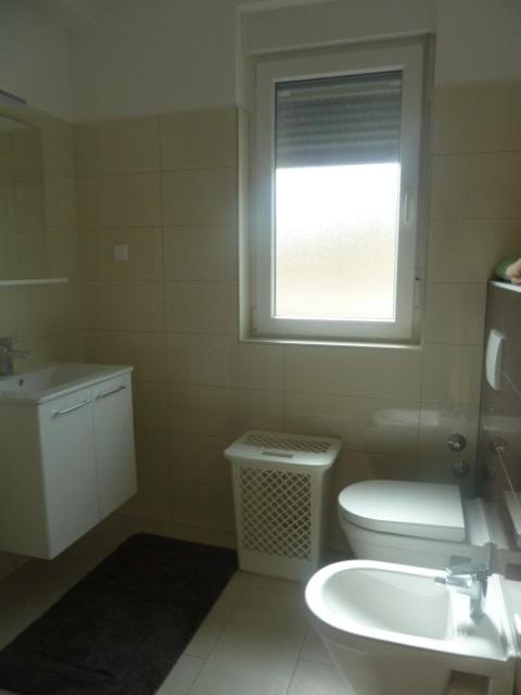 Photo 34