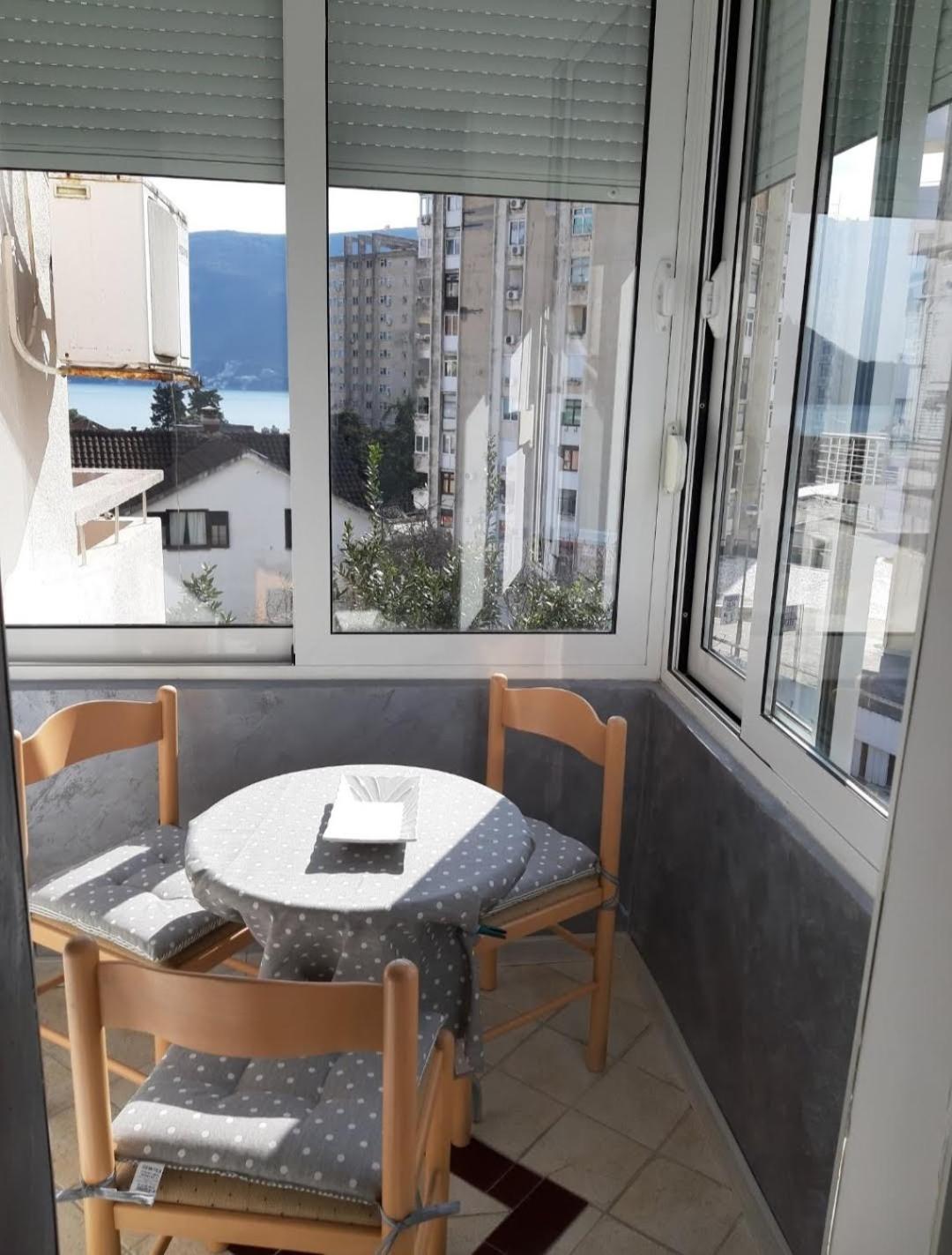 Apartement Igalo Center view 4