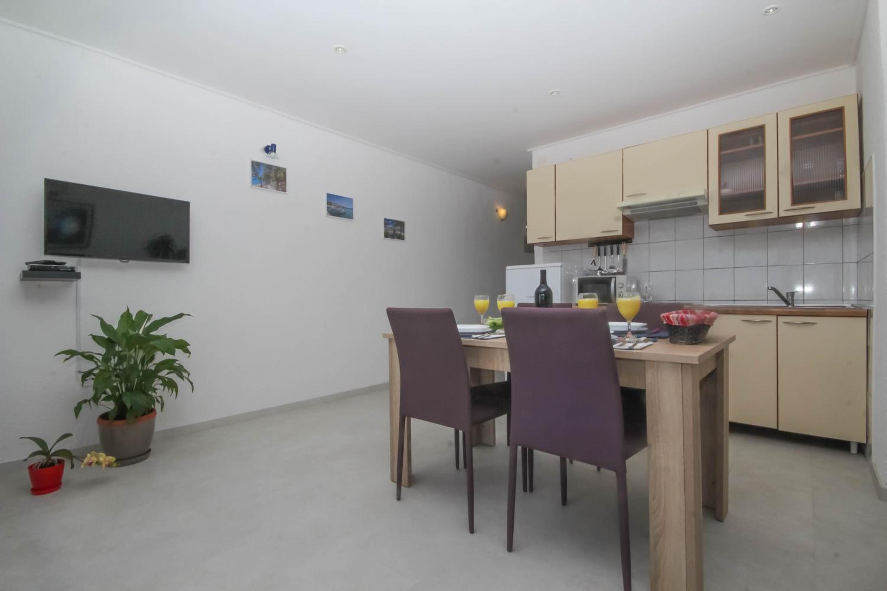 Apartmani Horvat view 4