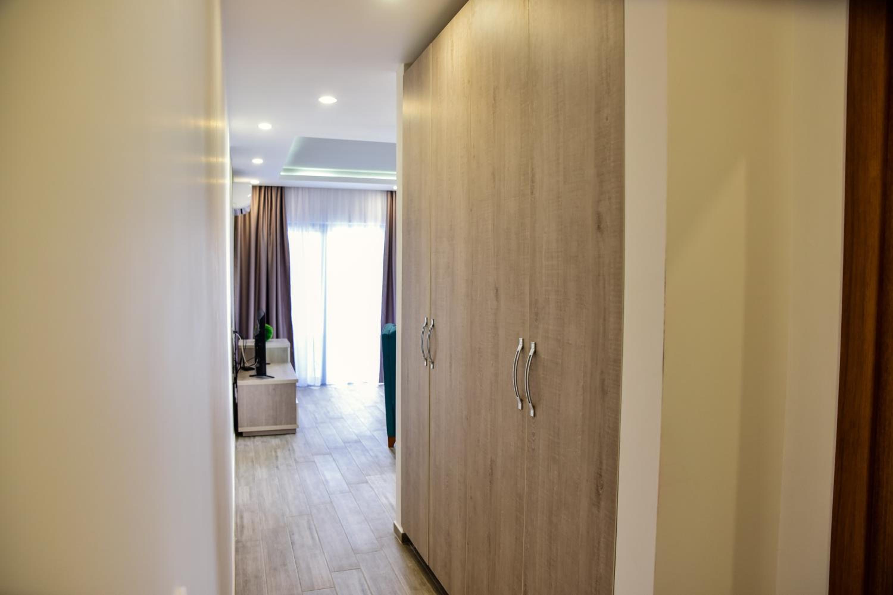Photo 60