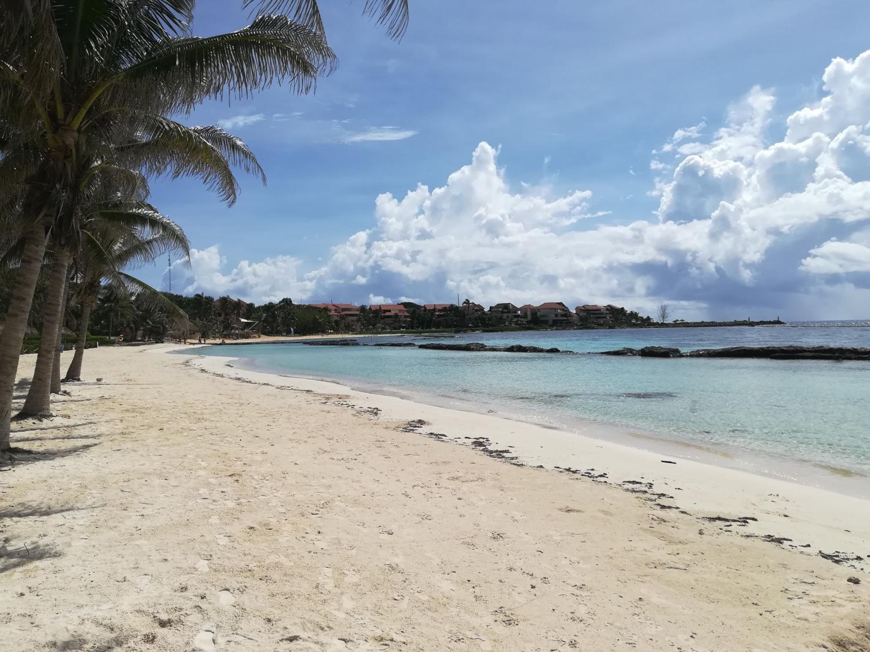 Villas Picalu Studios  Suites - Property Image 2