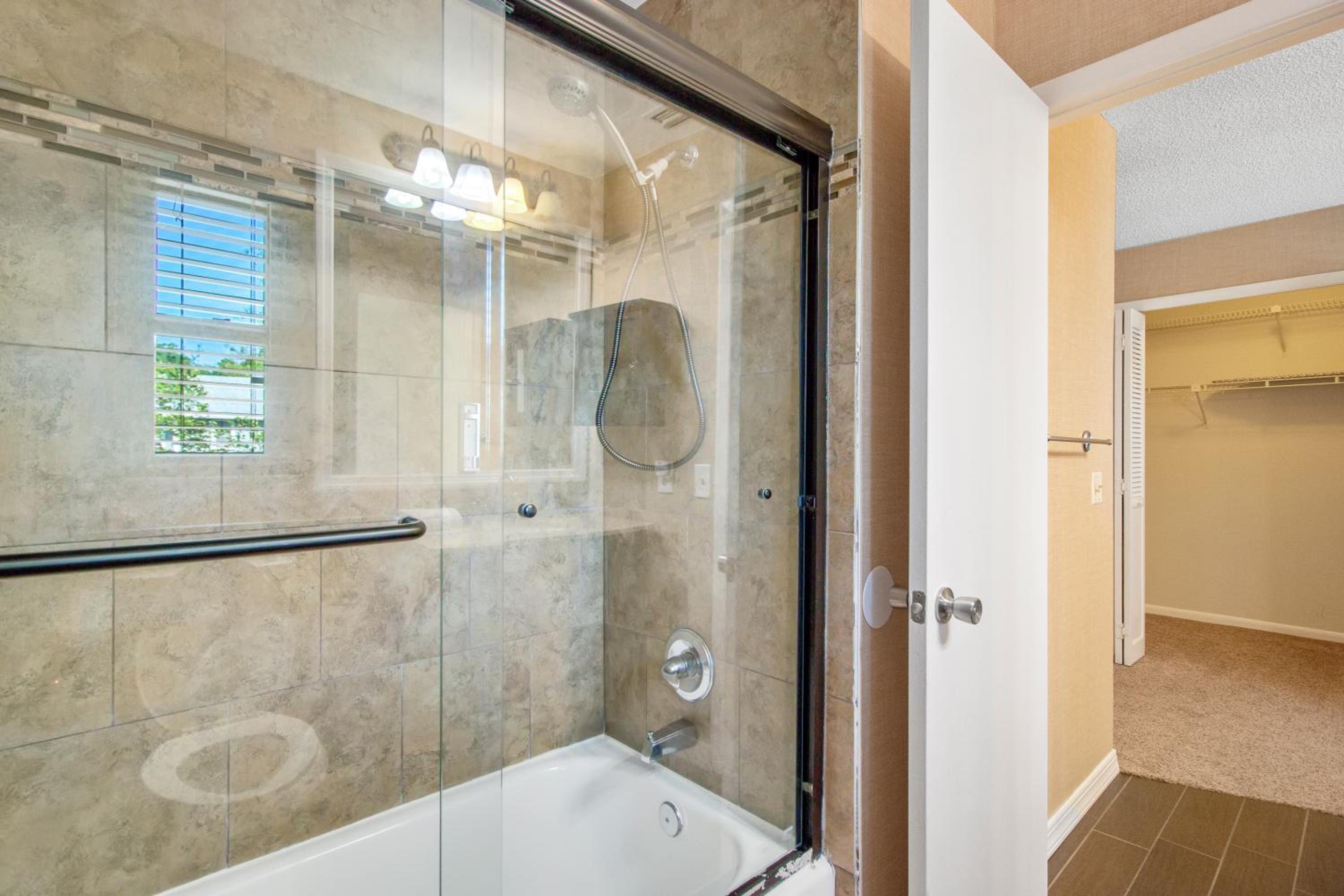 Tampa Bay Pool Home with Heated Pool