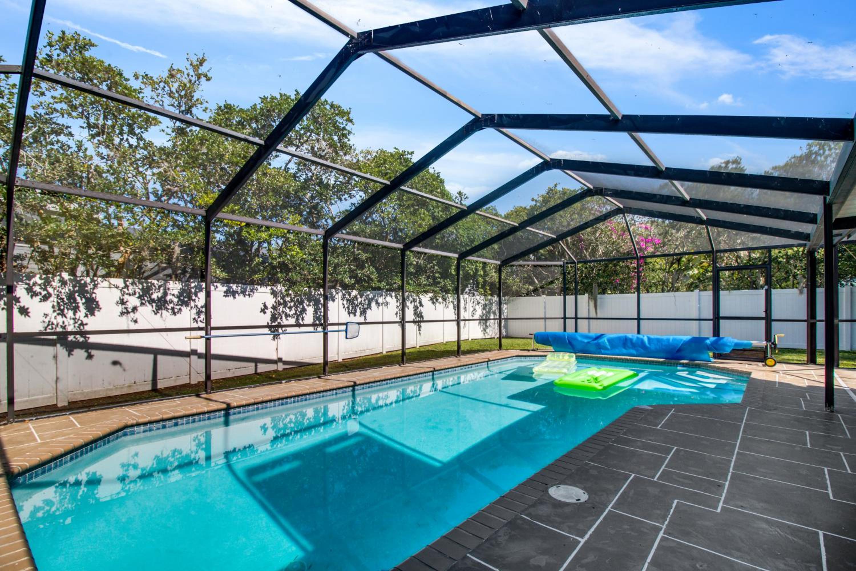 Tampa Bay Pool Home with Heated Pool