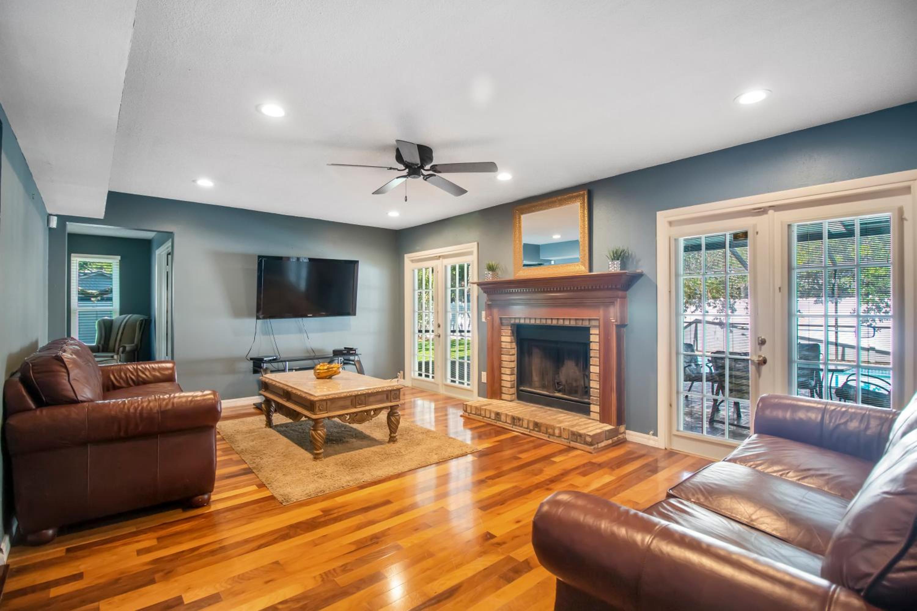 Tampa Bay Pool Home with Heated Pool