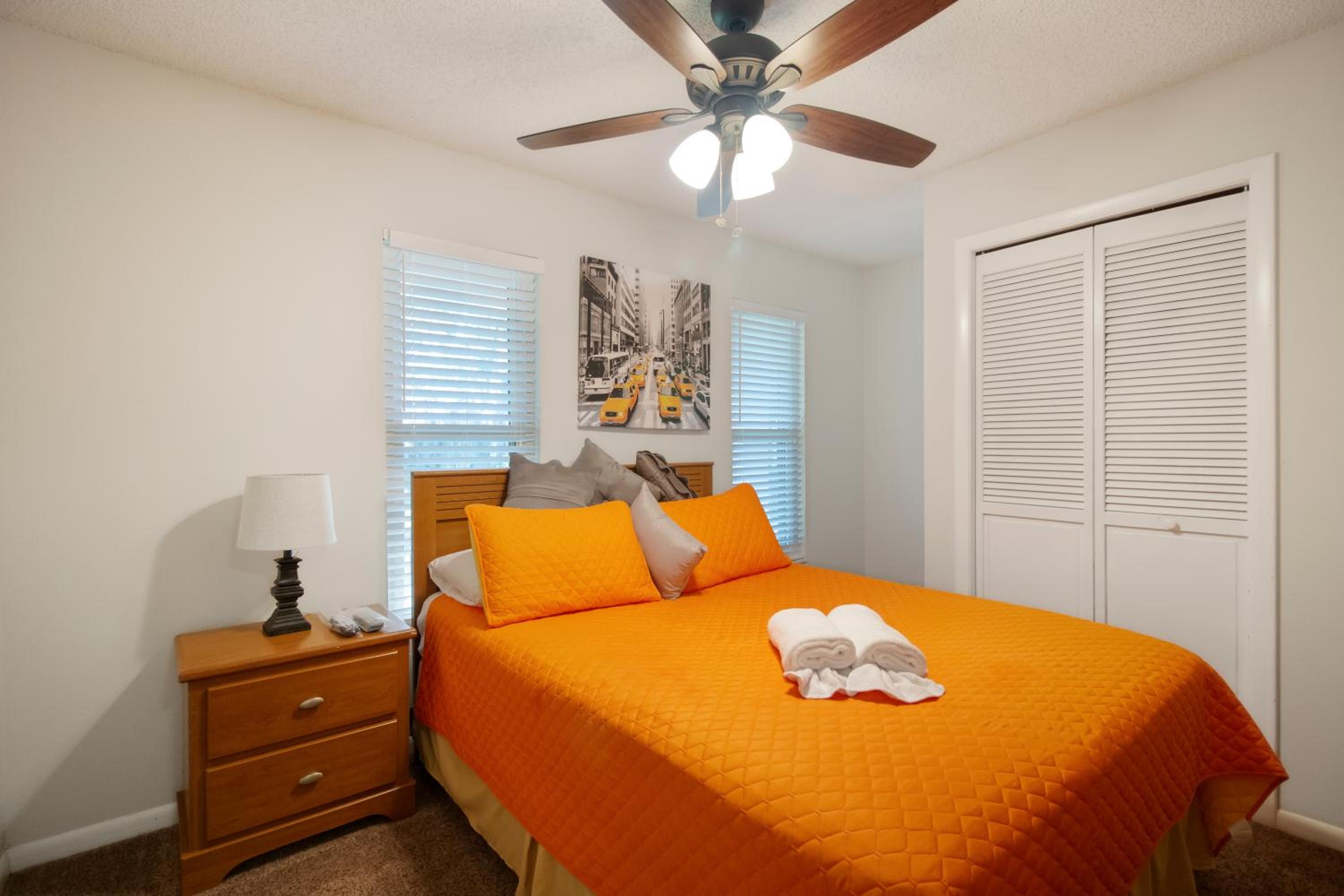 Tampa Bay Pool Home with Heated Pool