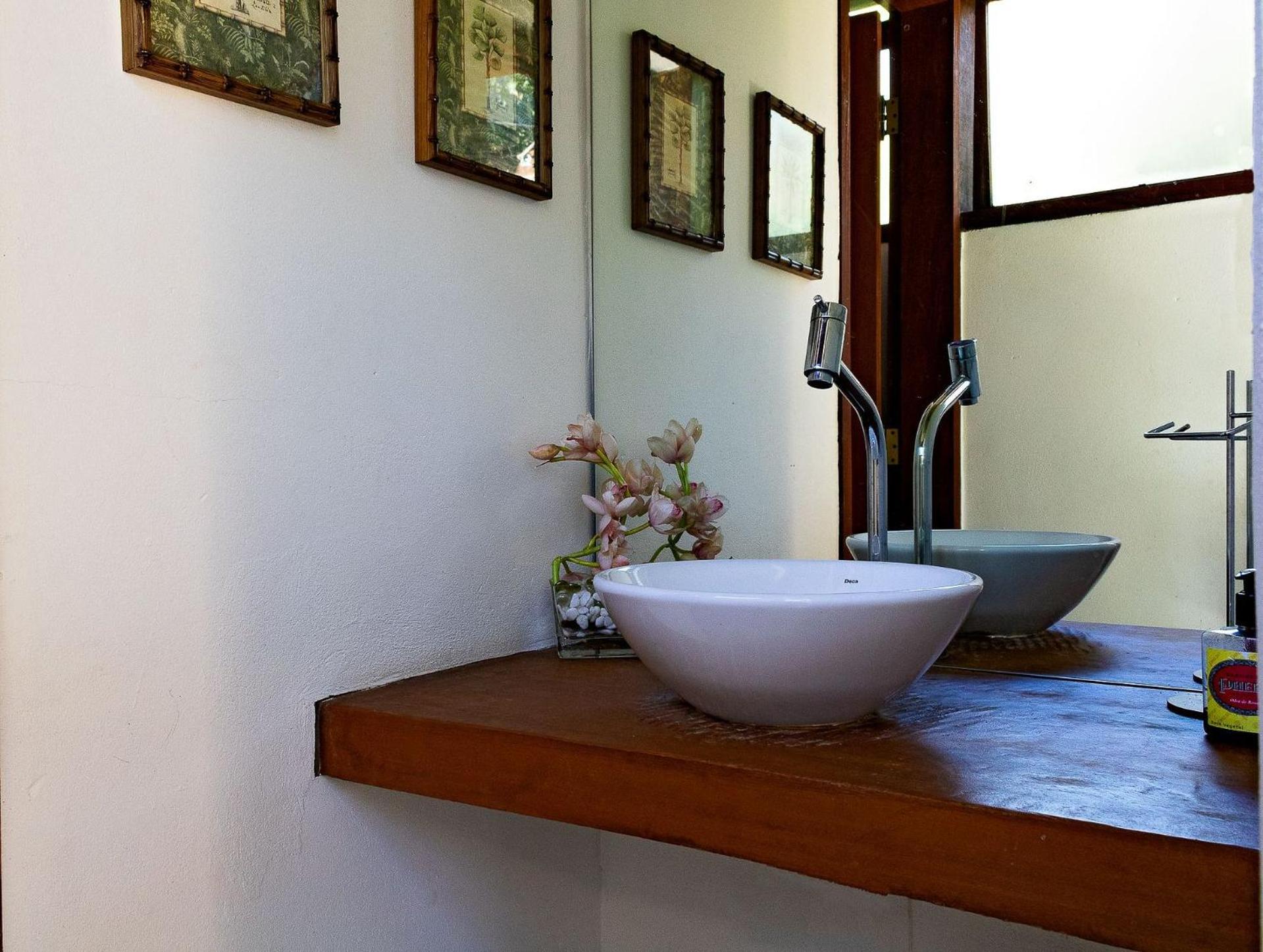 Luxury house with jacuzzi near Porto São Pedro