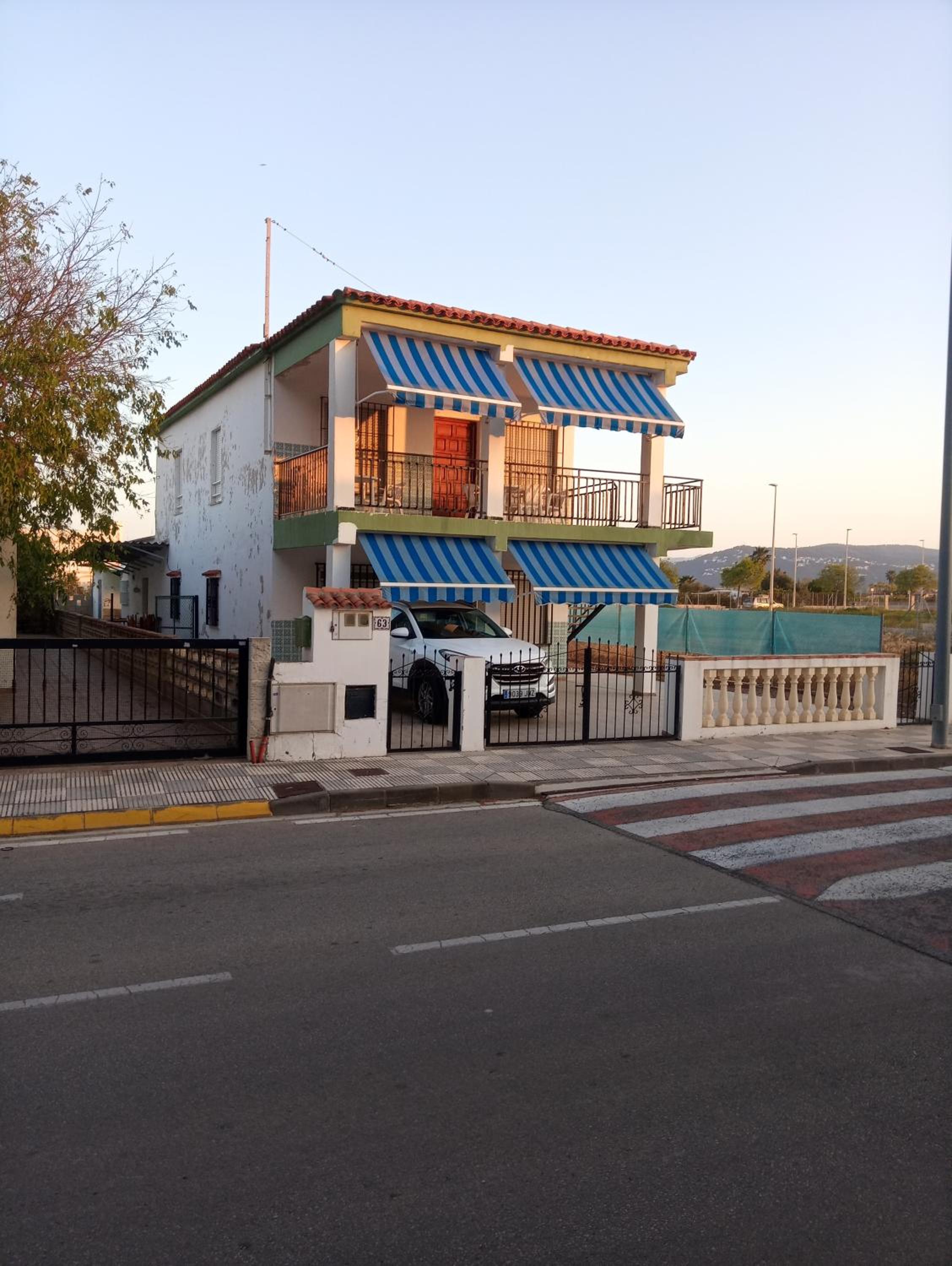 Photo 19