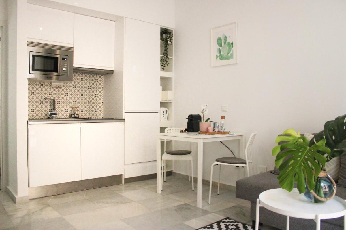 MALAGA CENTRIC Best Location and Comfort in Malaga Center photo 2