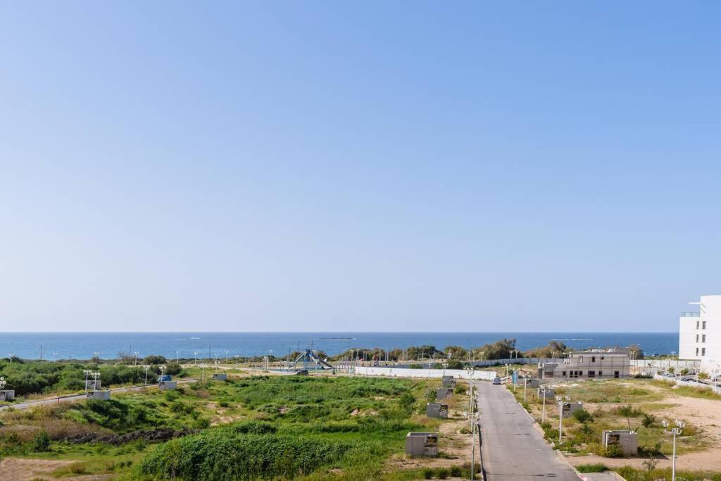 Chic Retreat Near the Sea by Sea N' Rent view 5