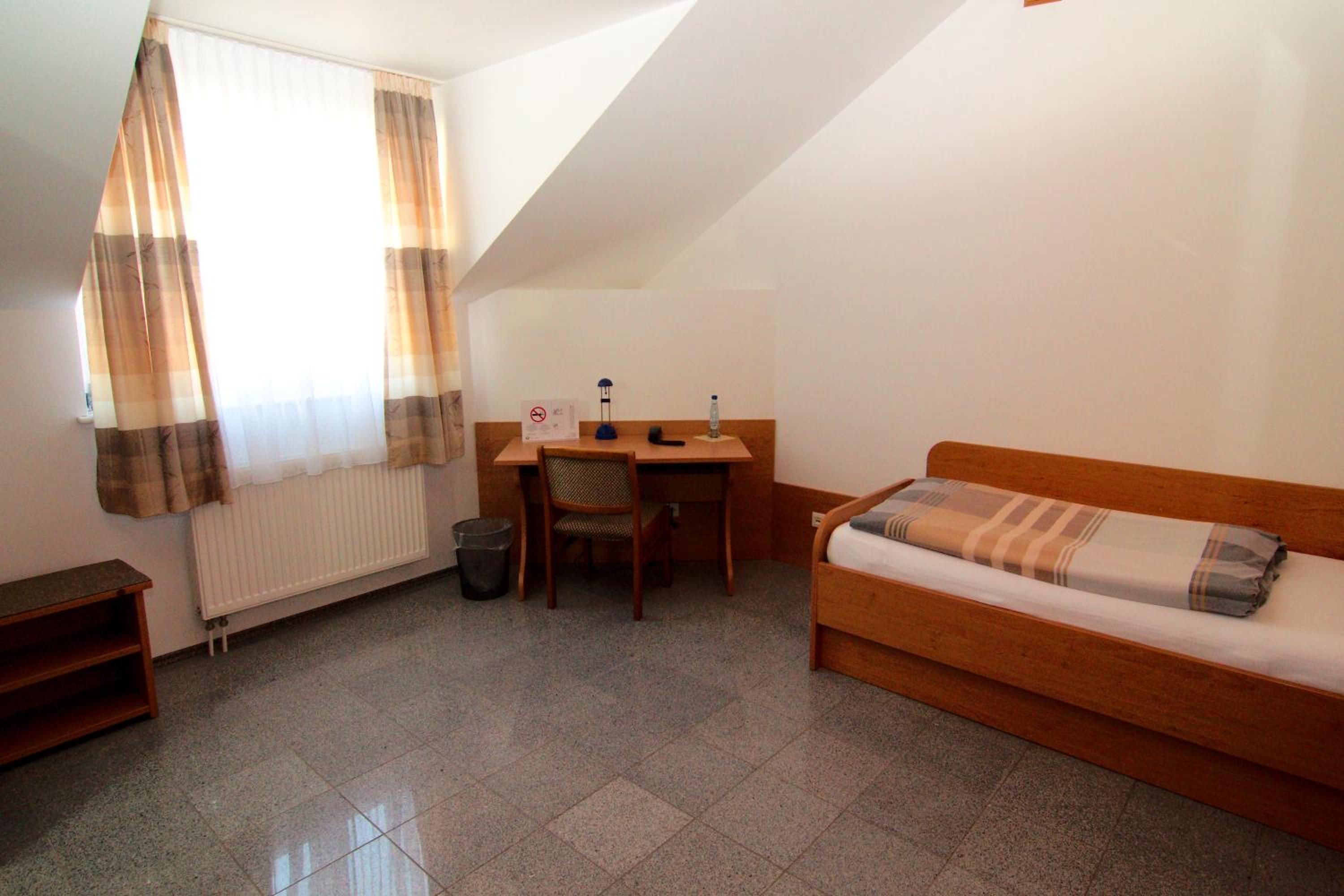 Messe-Hotel "Waldruhe", photo 11