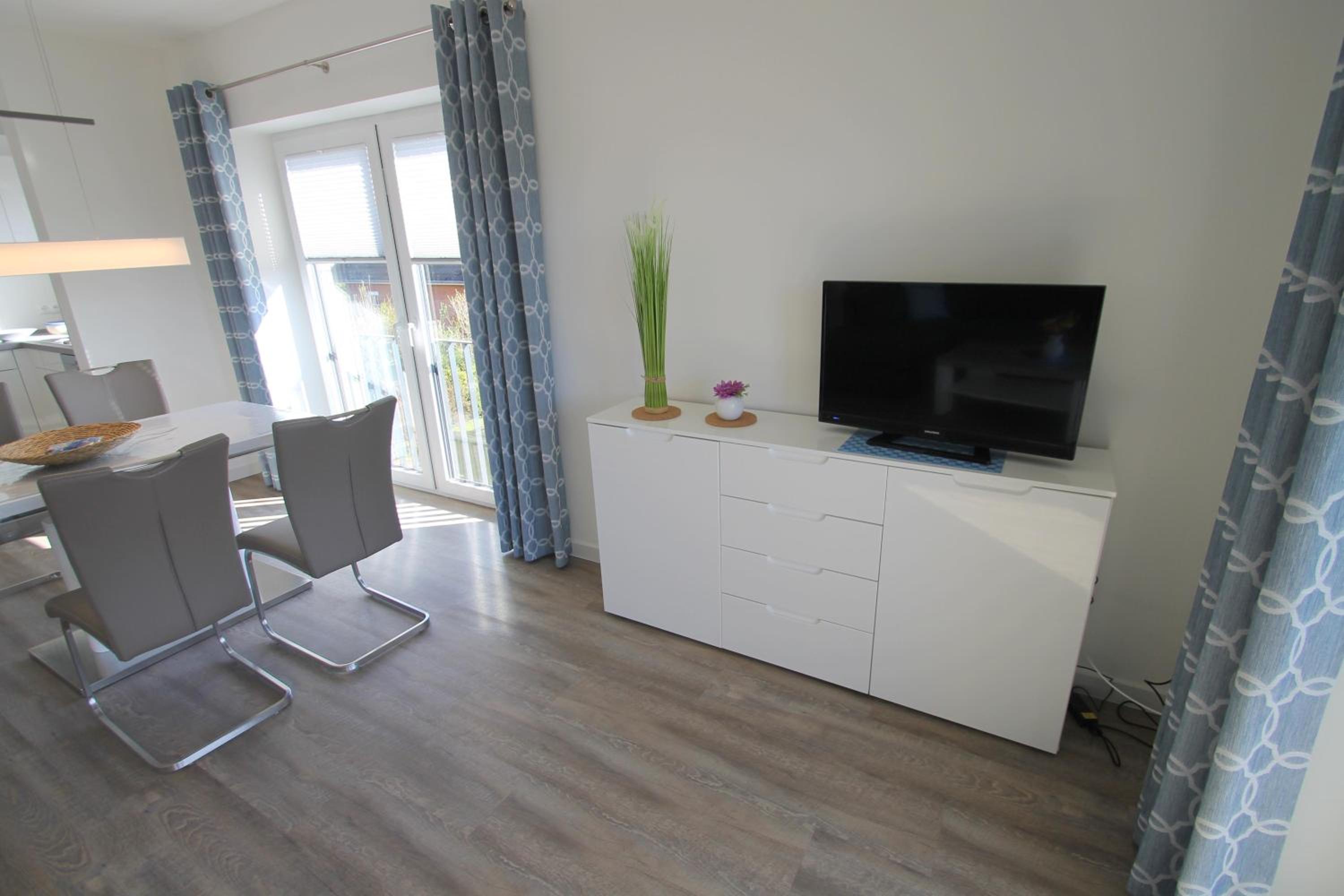 2104 - Strandwiese view 5