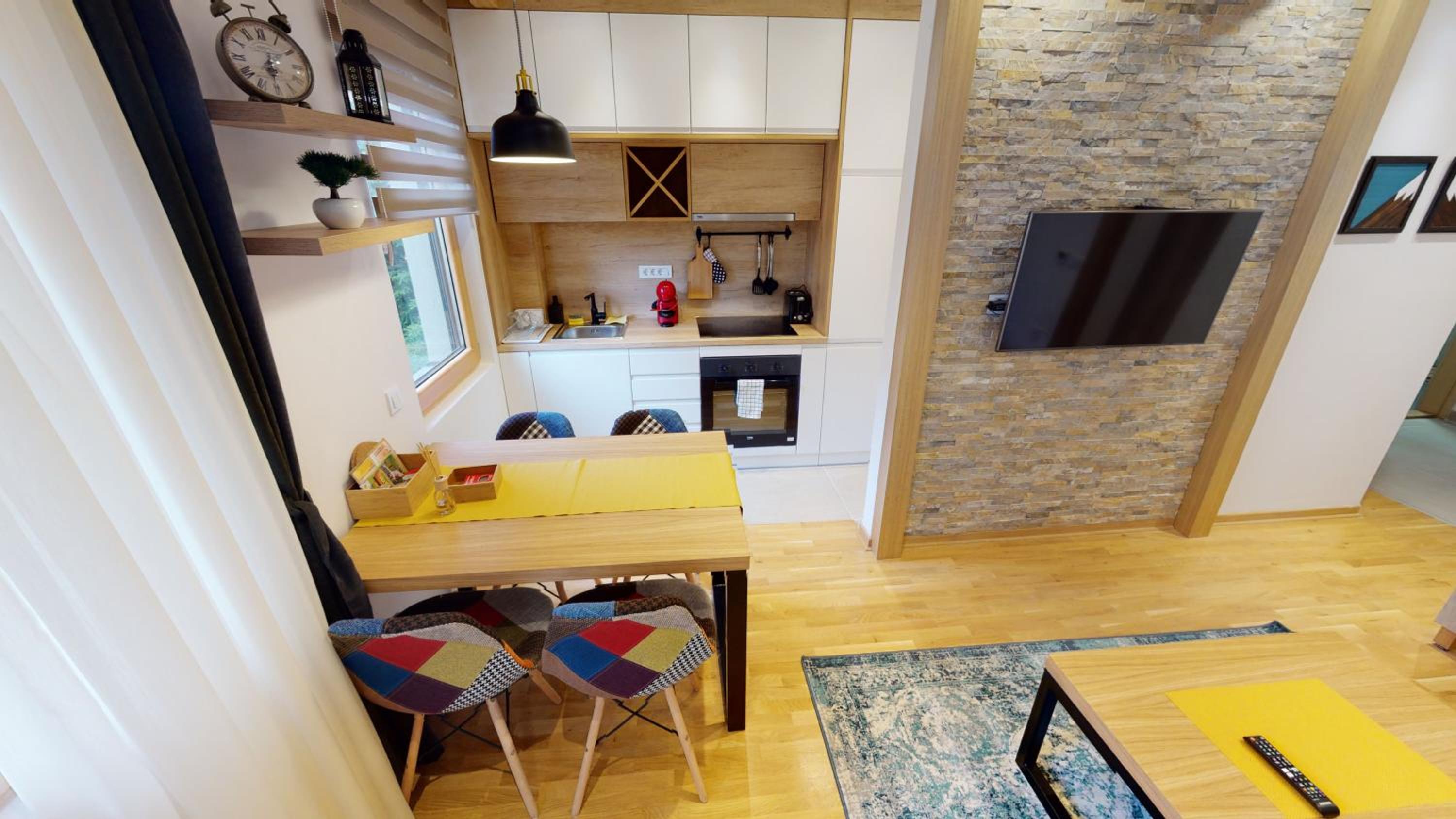 Wooden Corner Apartment view 4