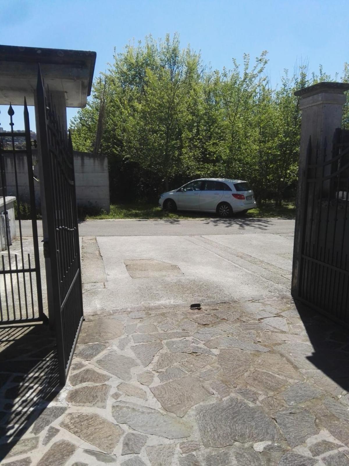 Photo 33