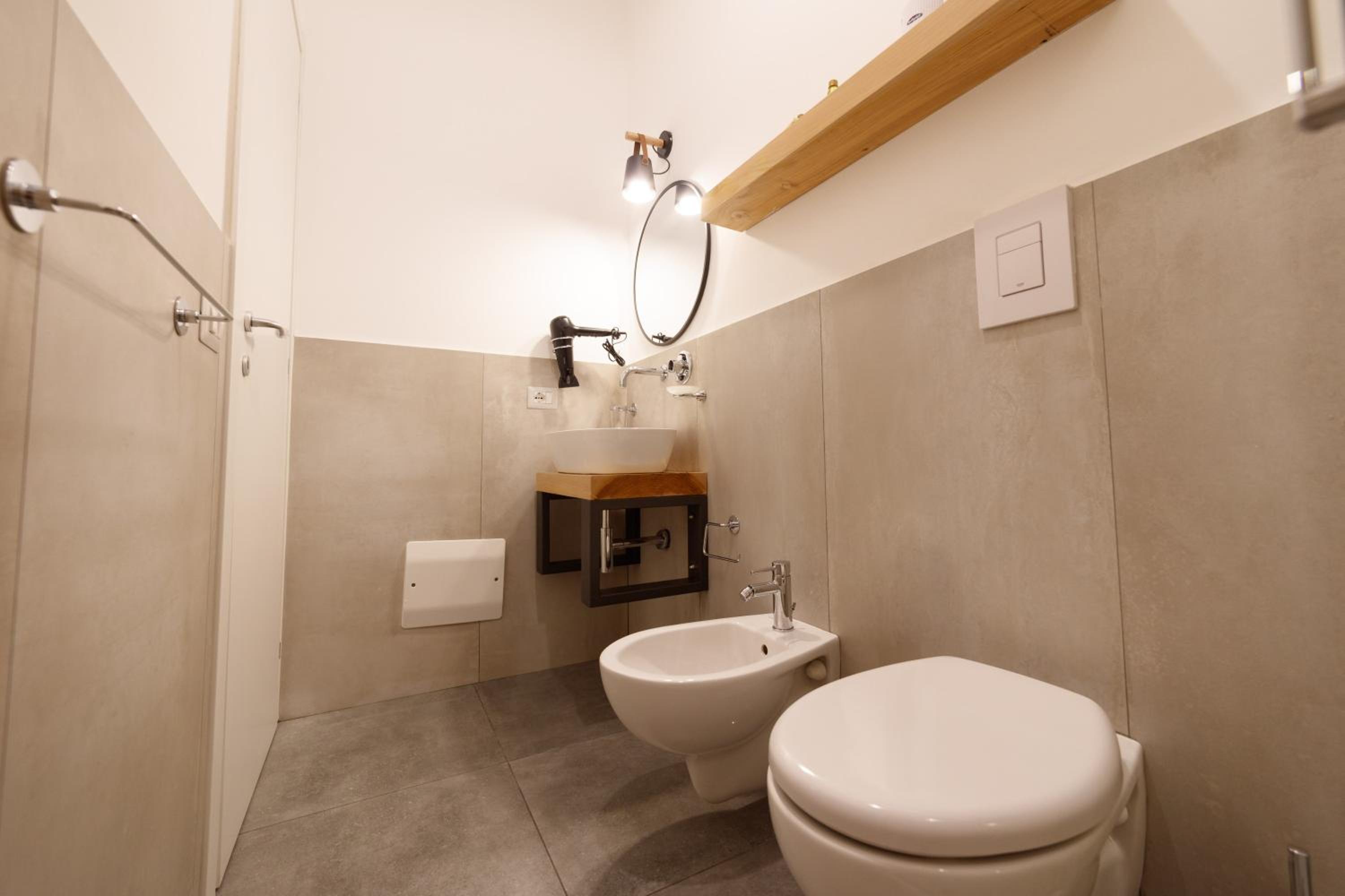 Design Apartments next Bellini Square
