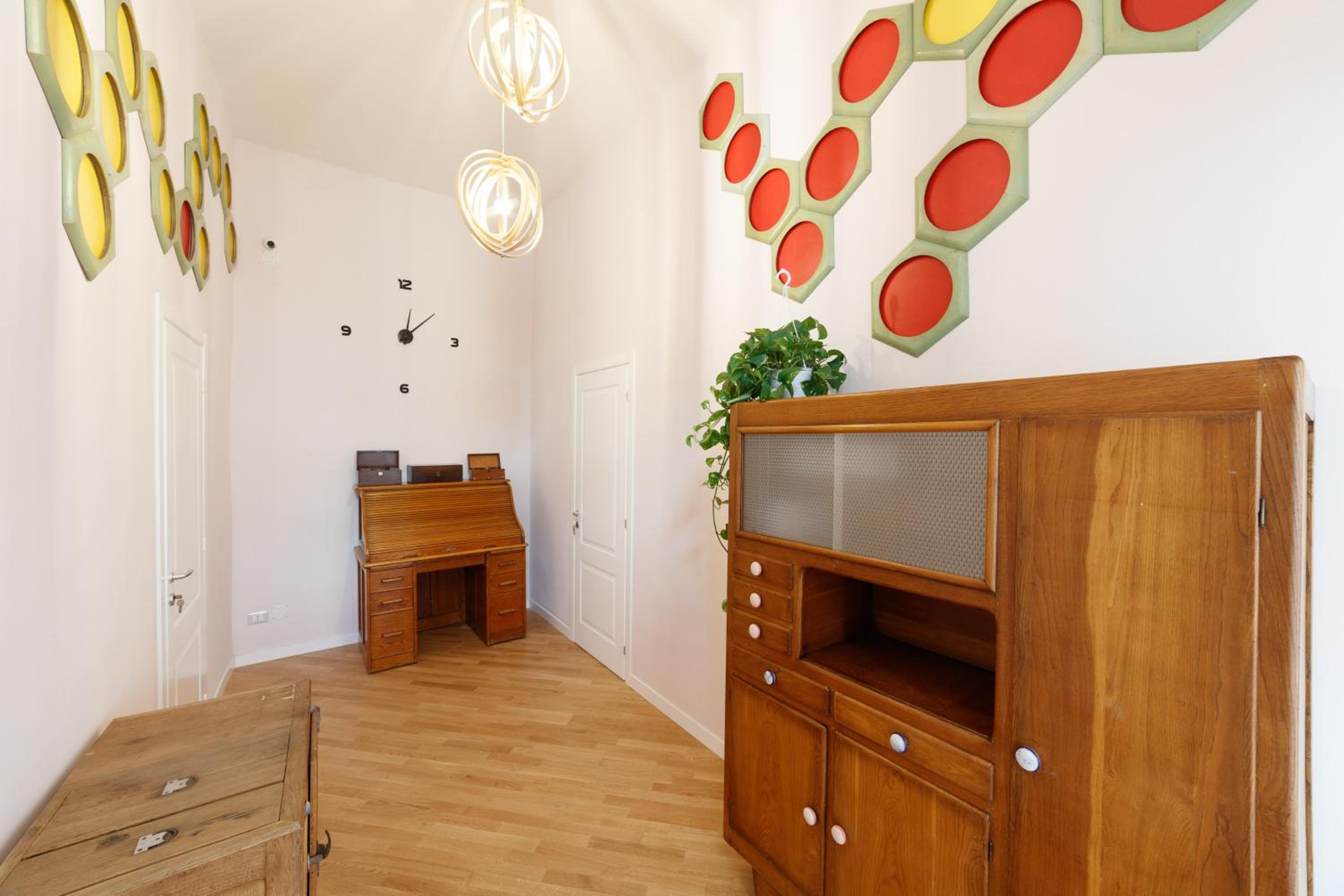 Design Apartments next Bellini Square