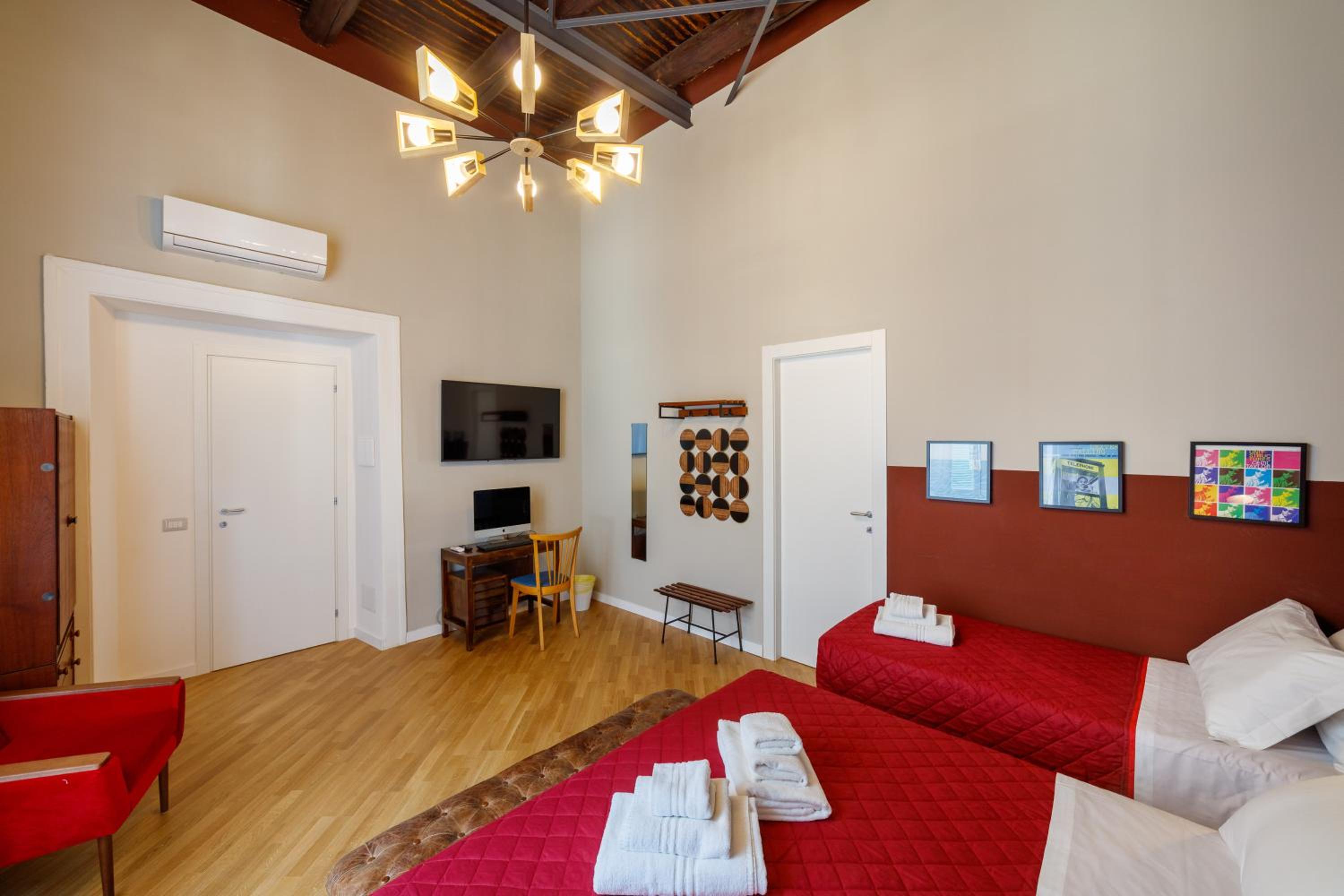 Design Apartments next Bellini Square
