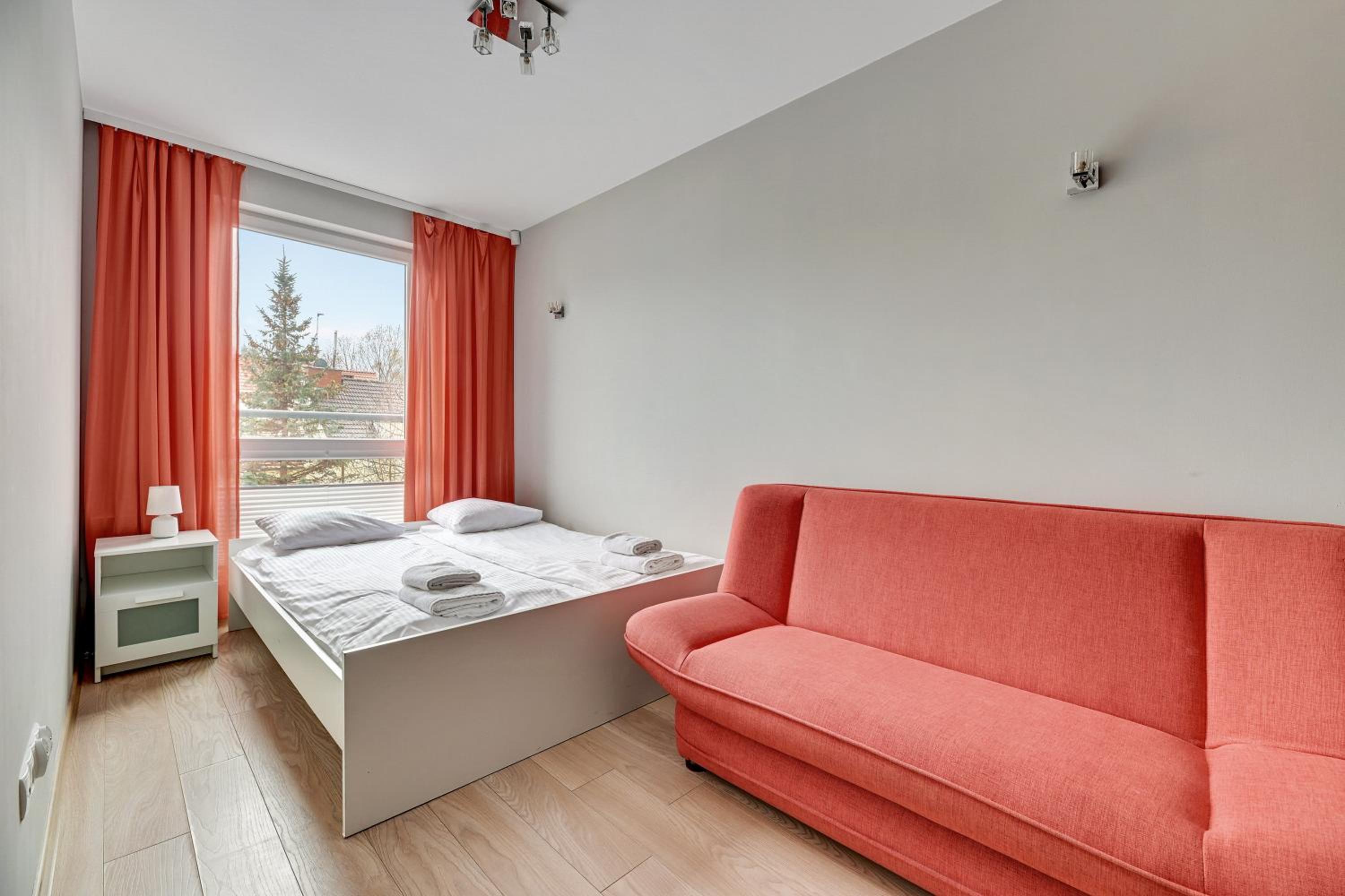 Sunrise apartments close to the beach & by Noclegi Renters