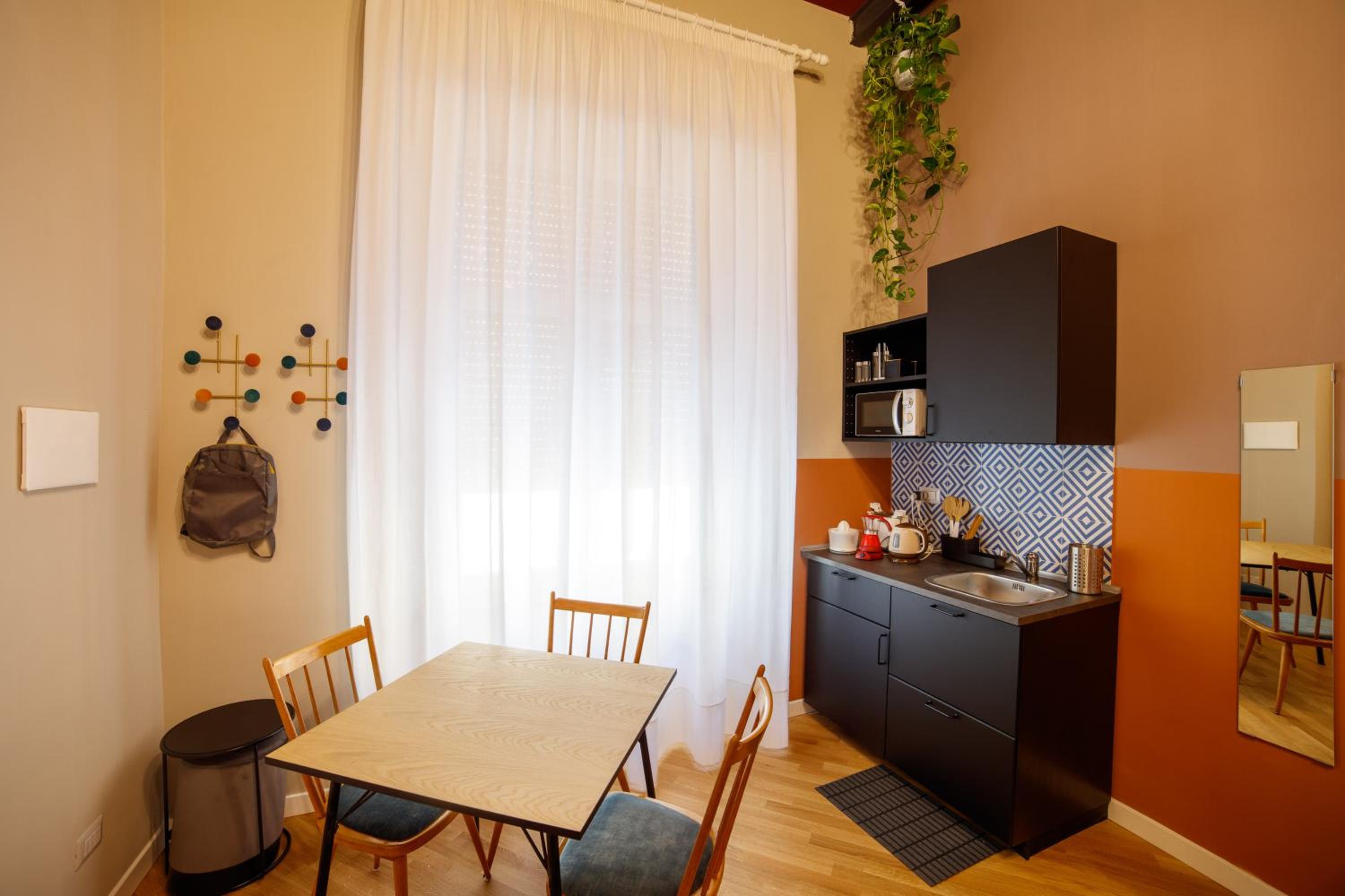 Design Apartments next Bellini Square