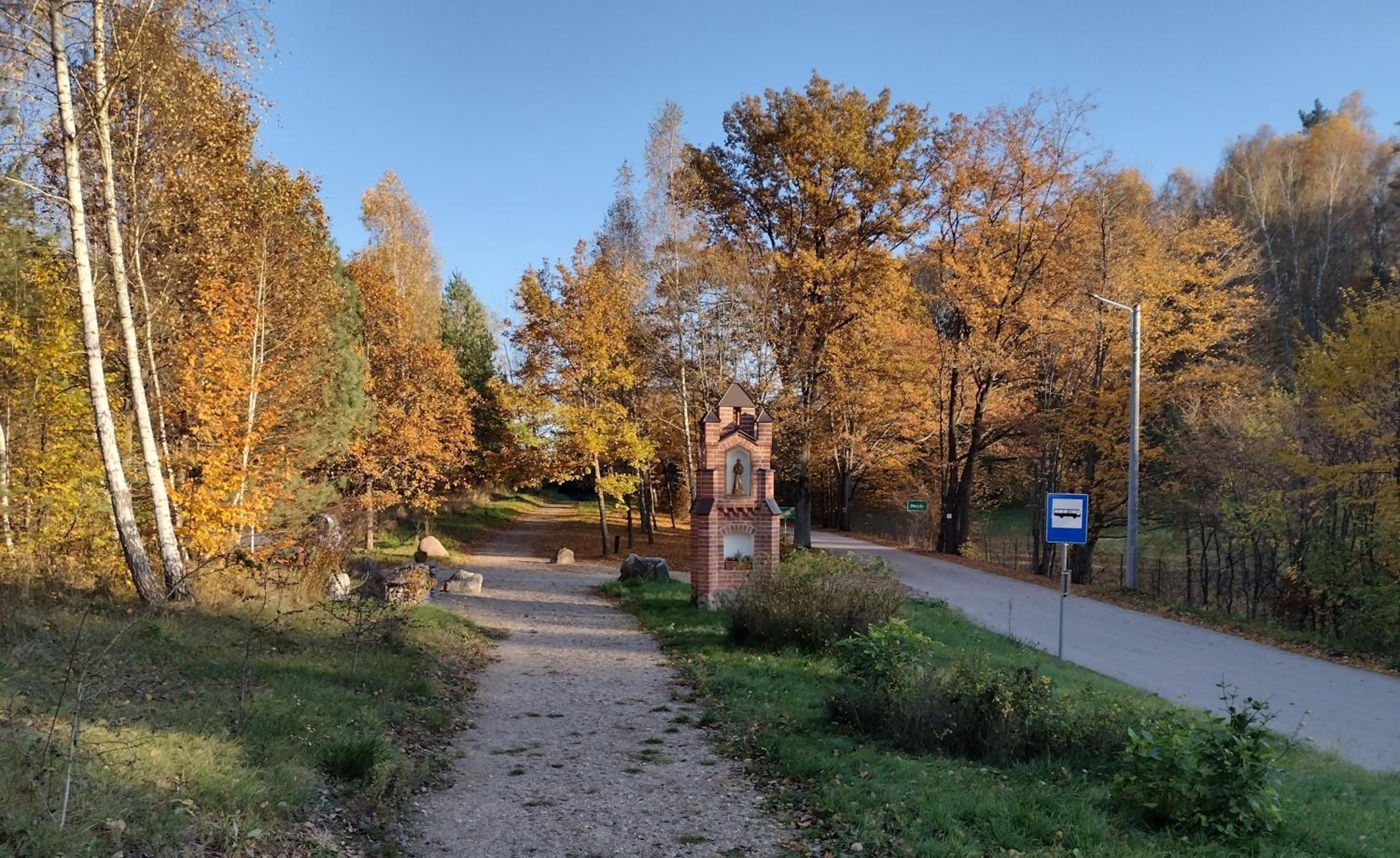 Photo 18