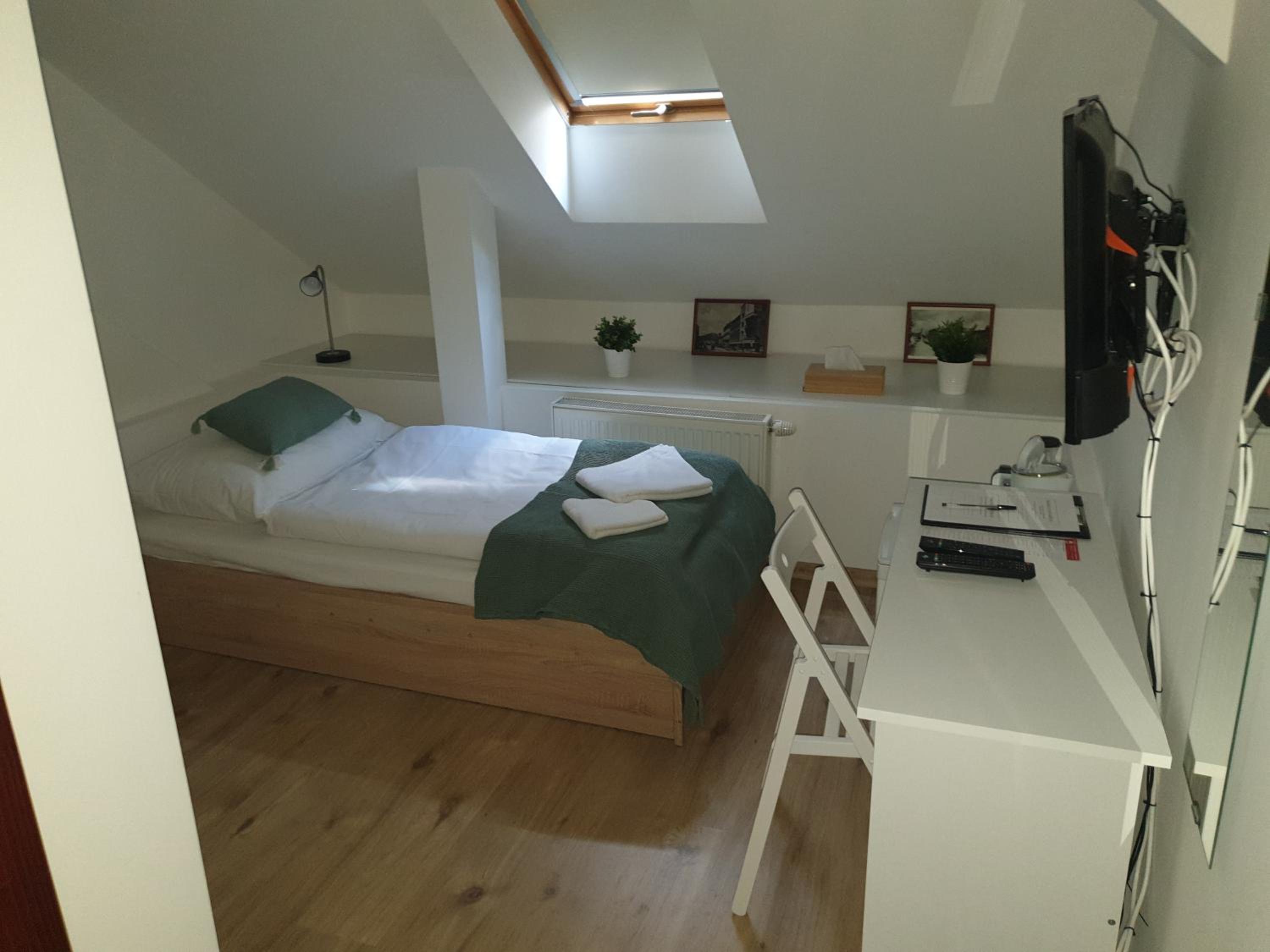 Photo 23