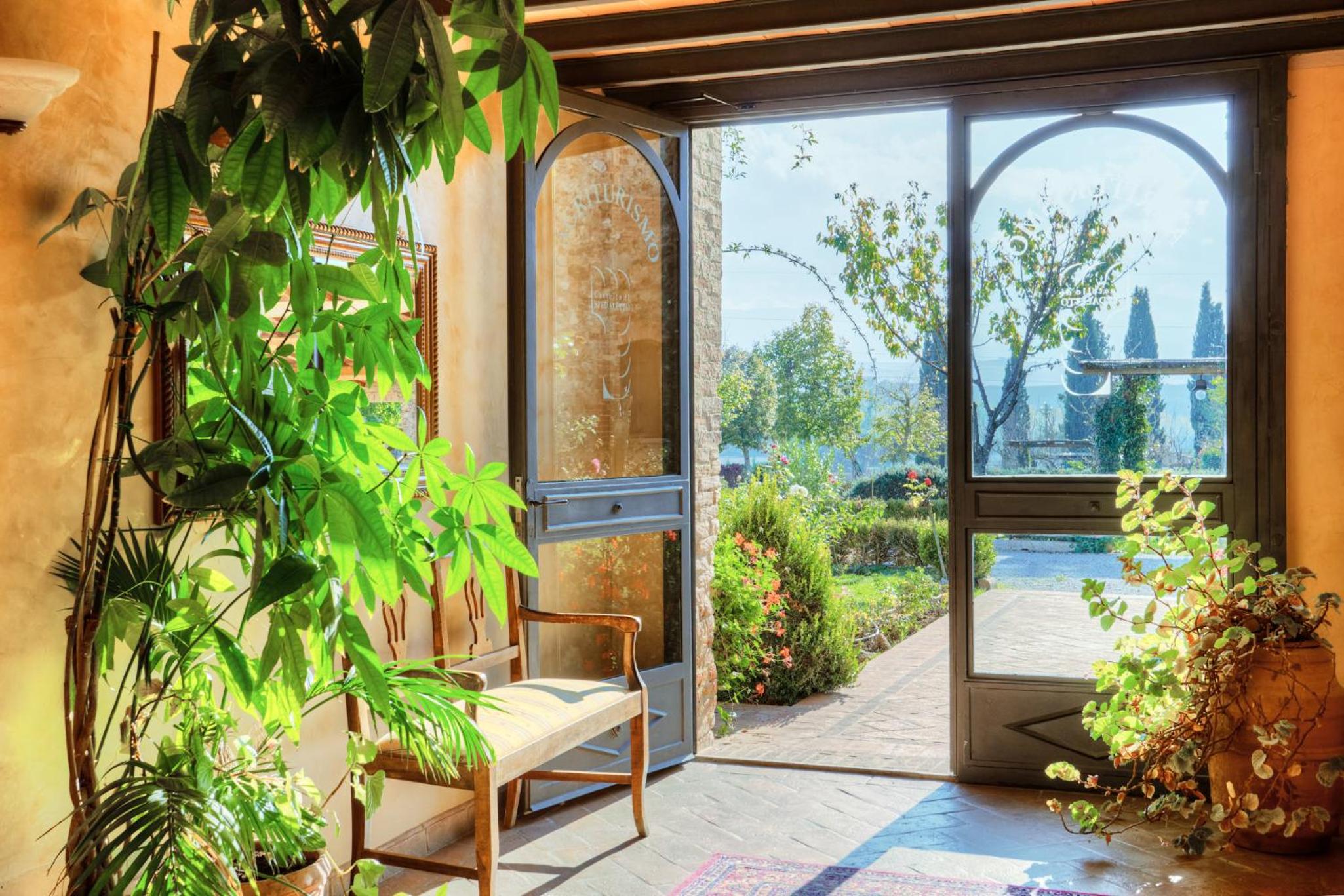 Photo 23